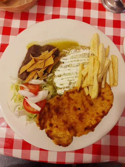 Ronny Cafe Restaurant image 2