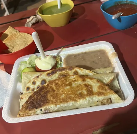 Tortas Mool image 2
