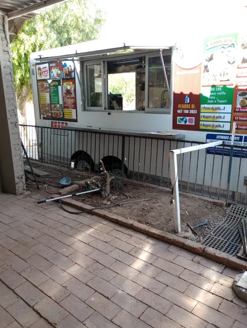 Los Pepe's Chicken Box & BBQ image 5