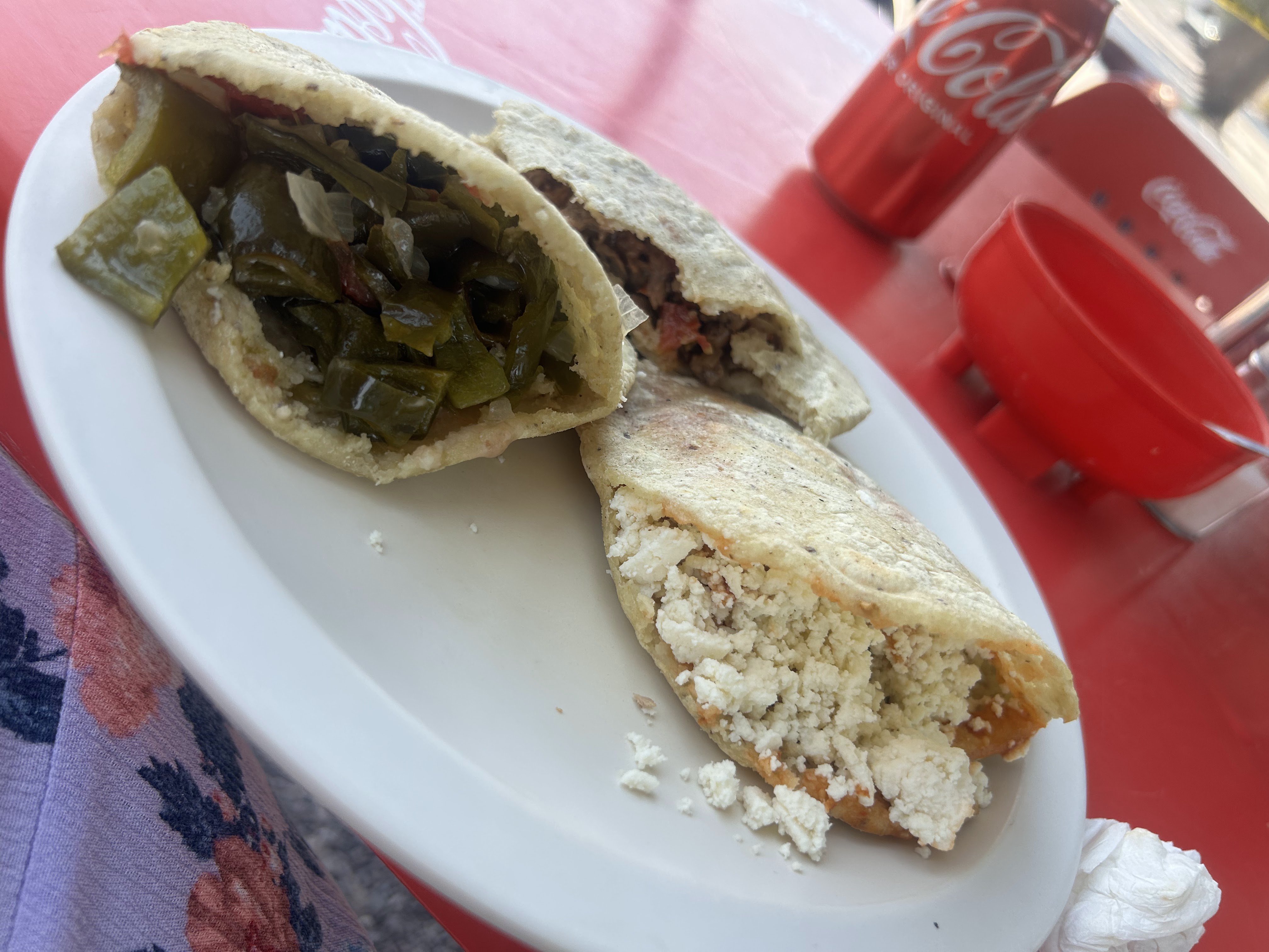 Gorditas Rellenas “Cande” image 1