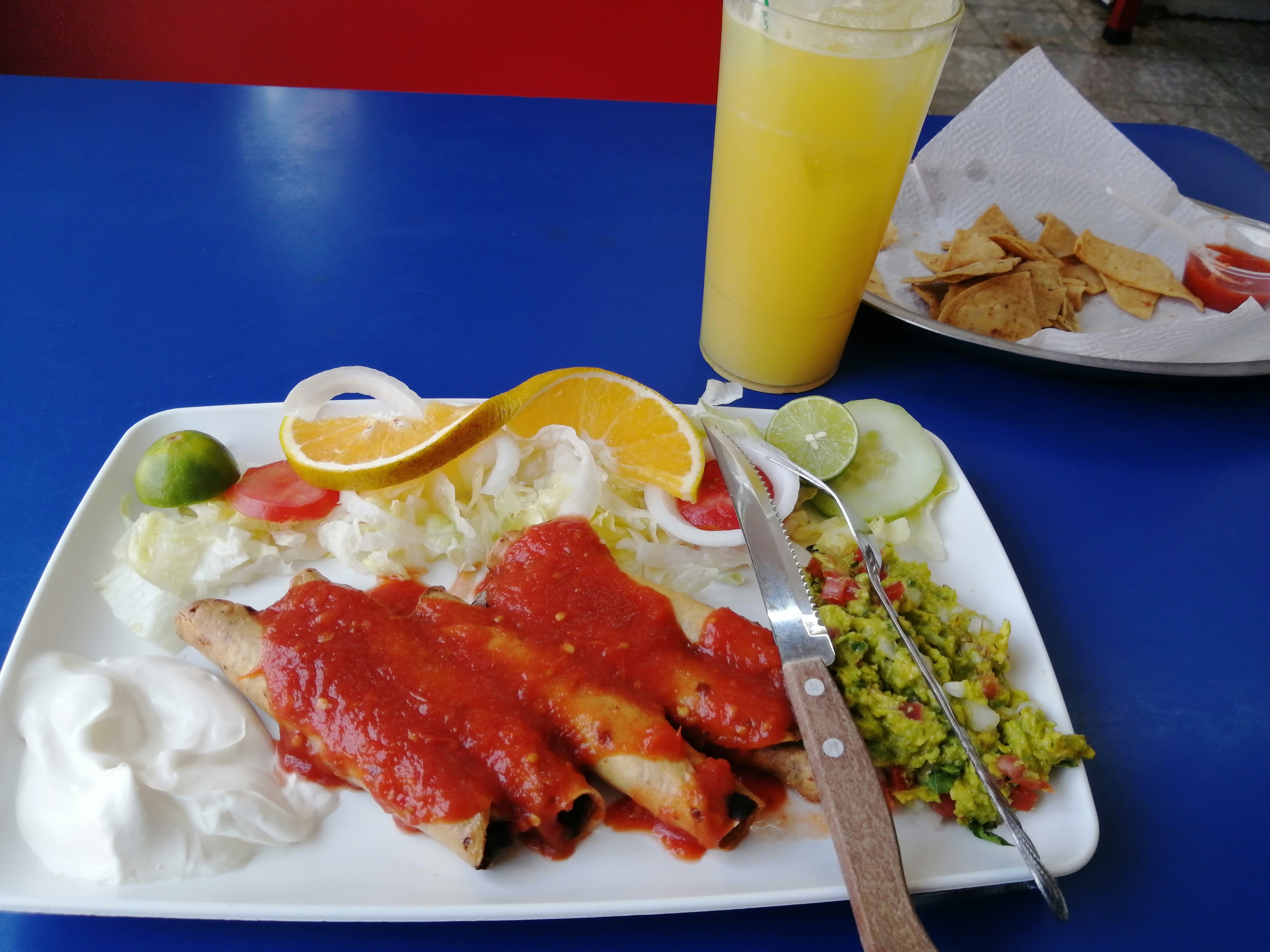 Mariscos "El Mazky" image 8