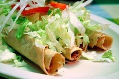 Loncheria Adelita image 2