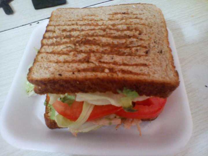 Loncheria Adelita image 4