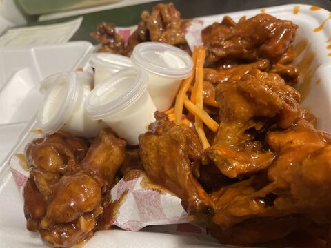 MASTER WINGS image 3