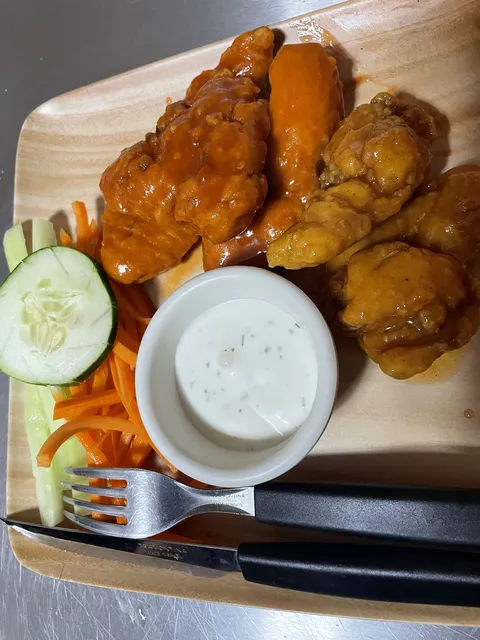 MASTER WINGS image 8