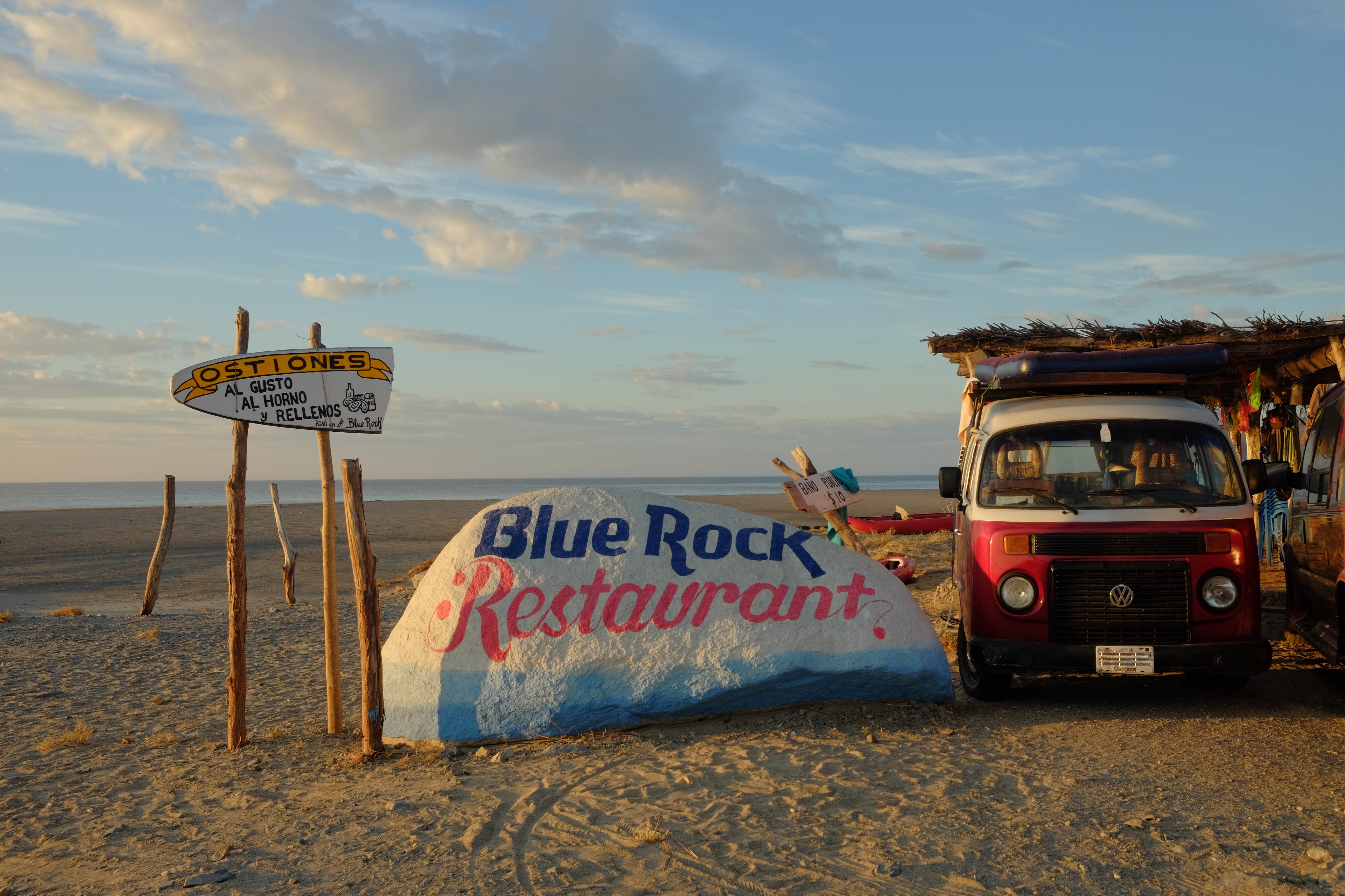 Blue Rock Restaurant & Surf Camp image 4