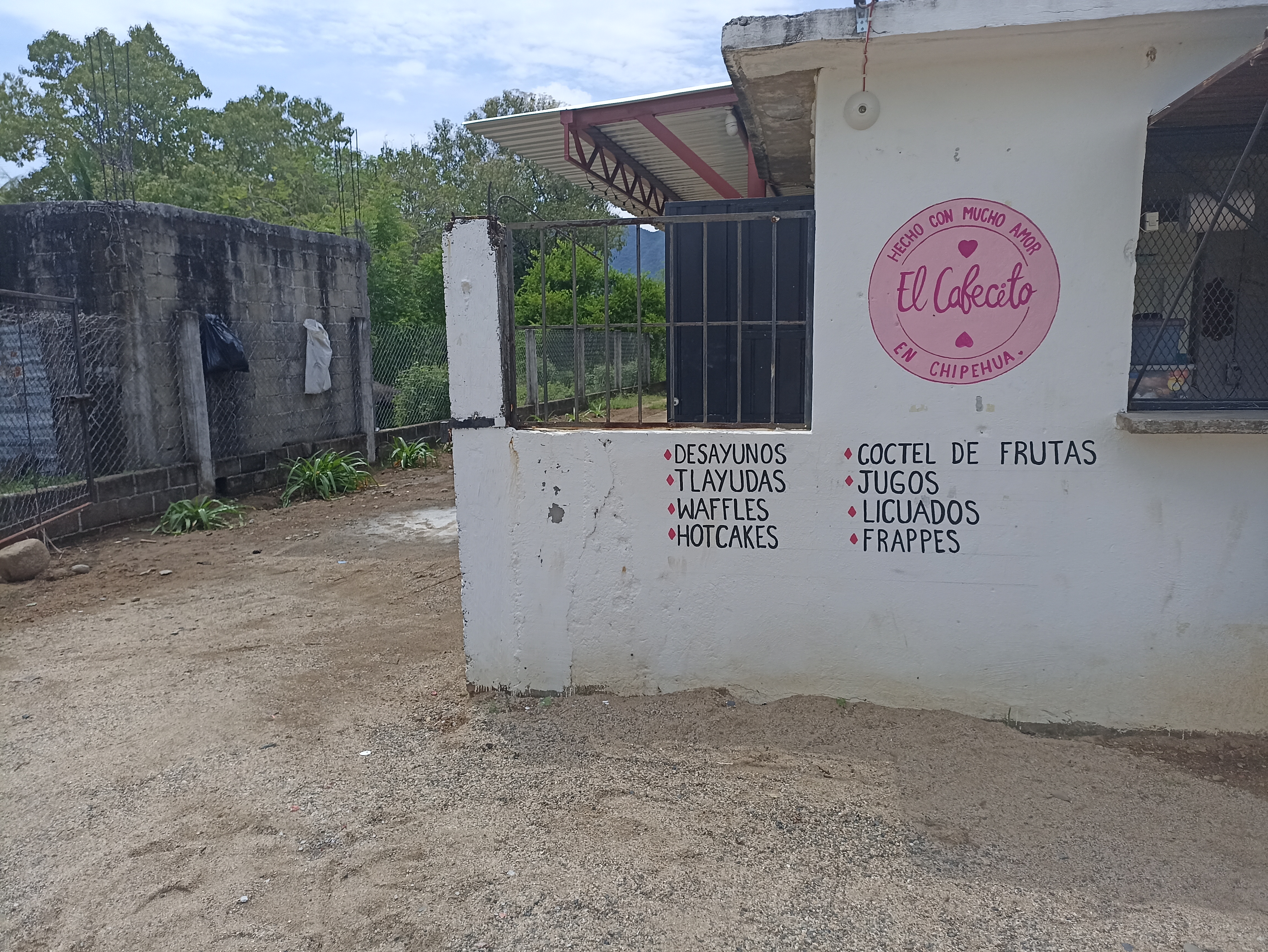 El Cafecito image 10