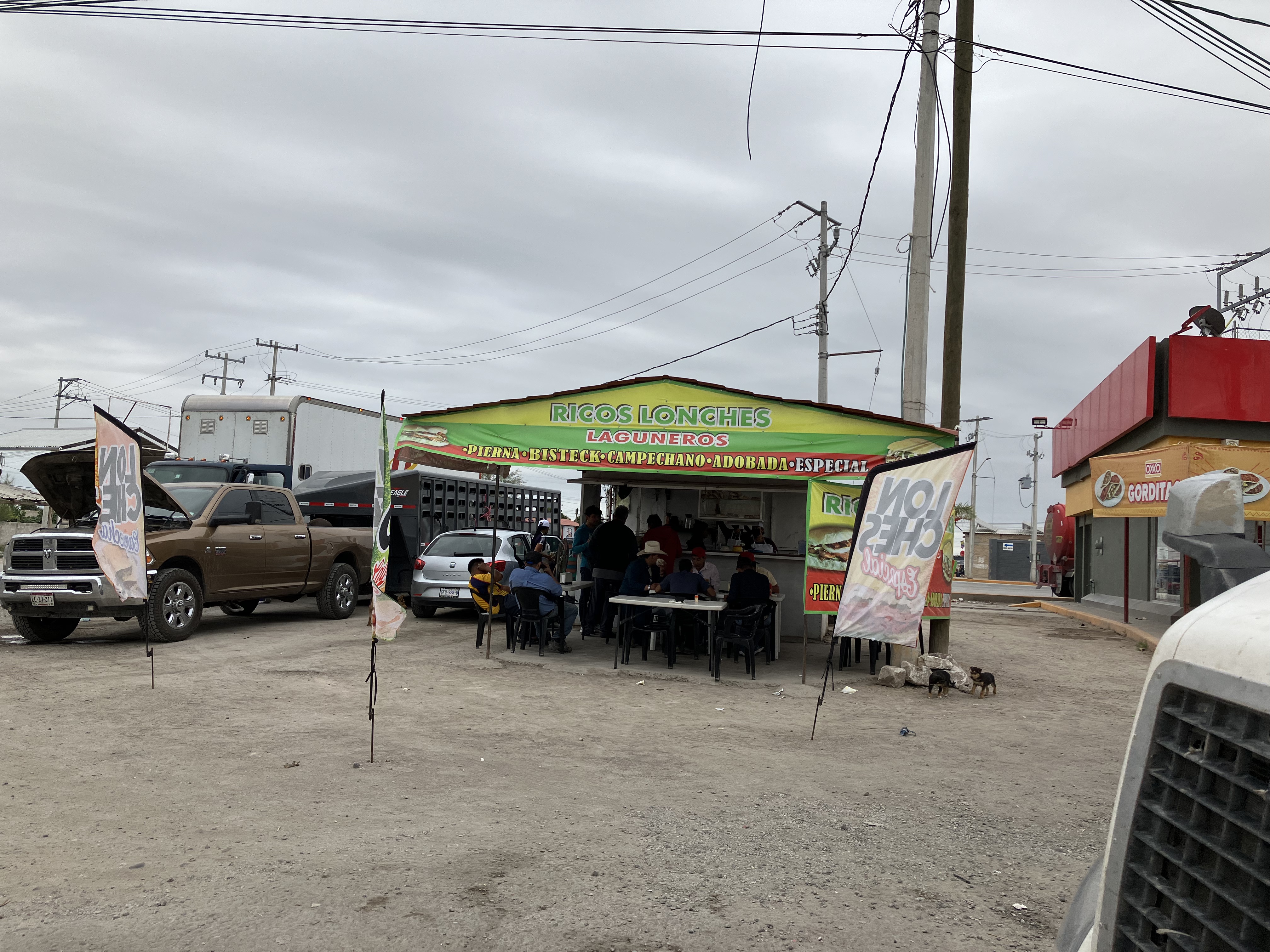 Ricos lonches image 3