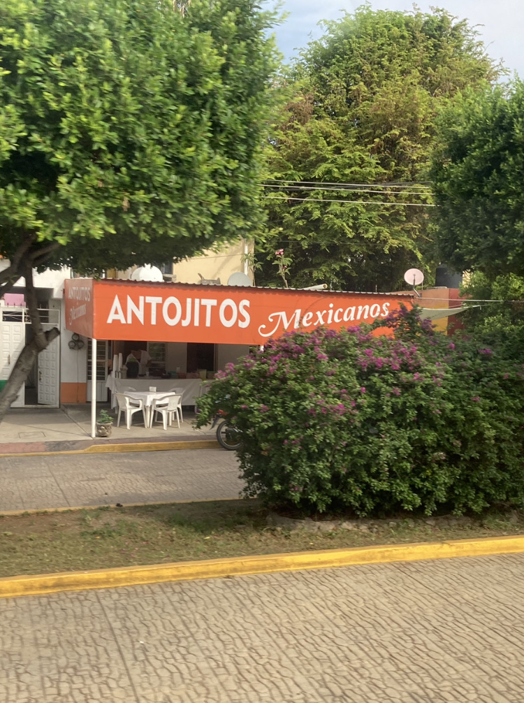 Antojitos Mexicanos image 2