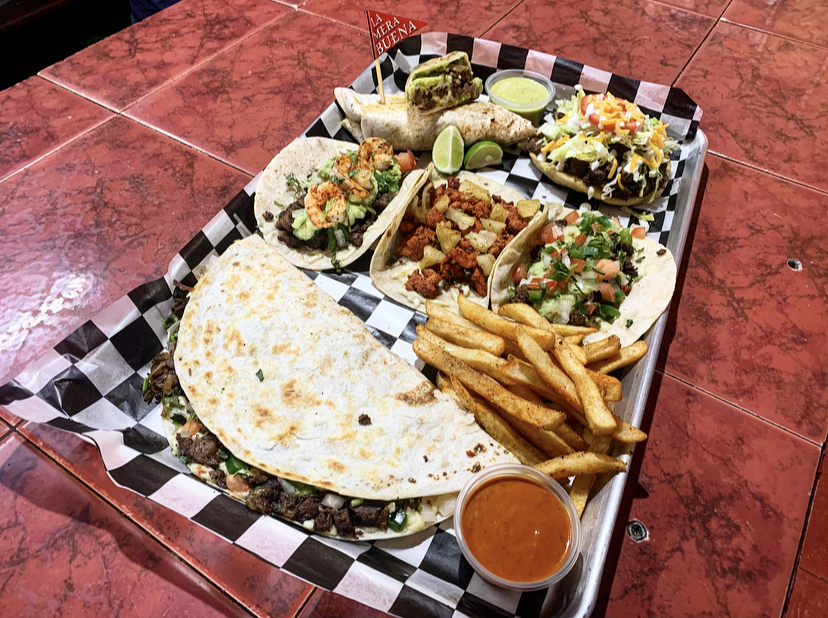 La Mera Buena Restaurant image 3