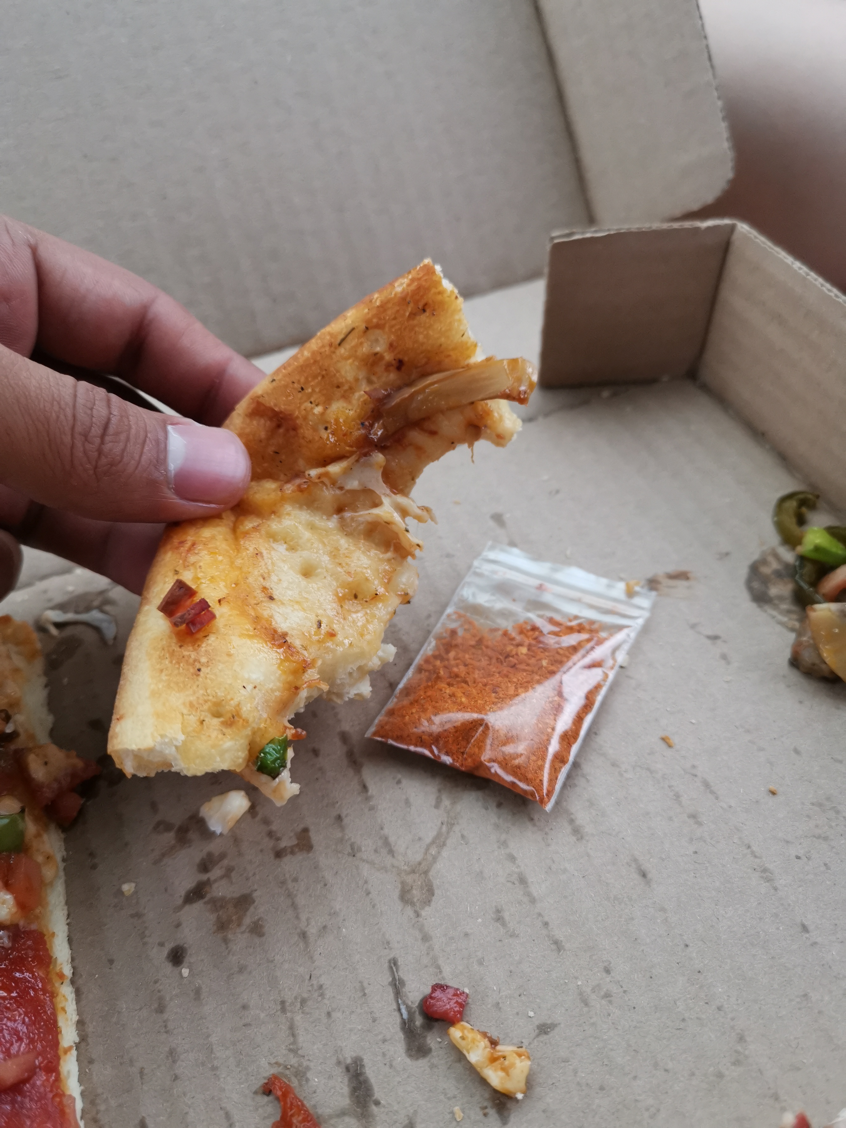 Peperoni's pizza image 1