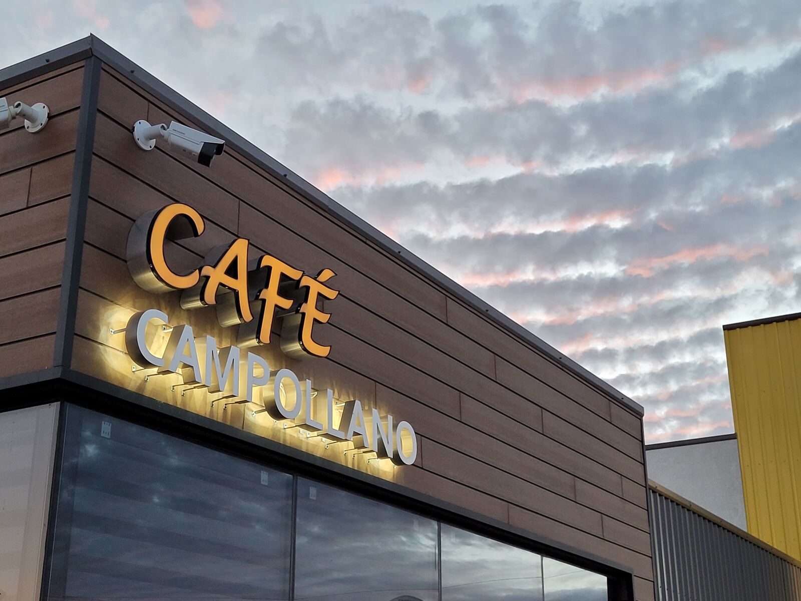 Café Campollano image 5