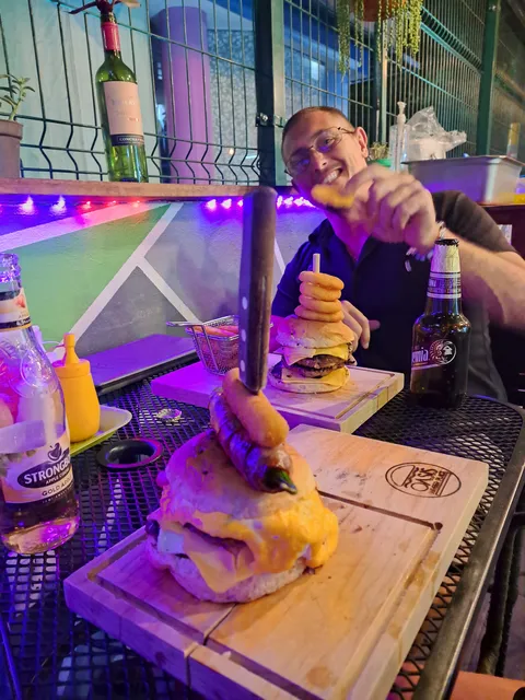 Oasis Burger Place image 8