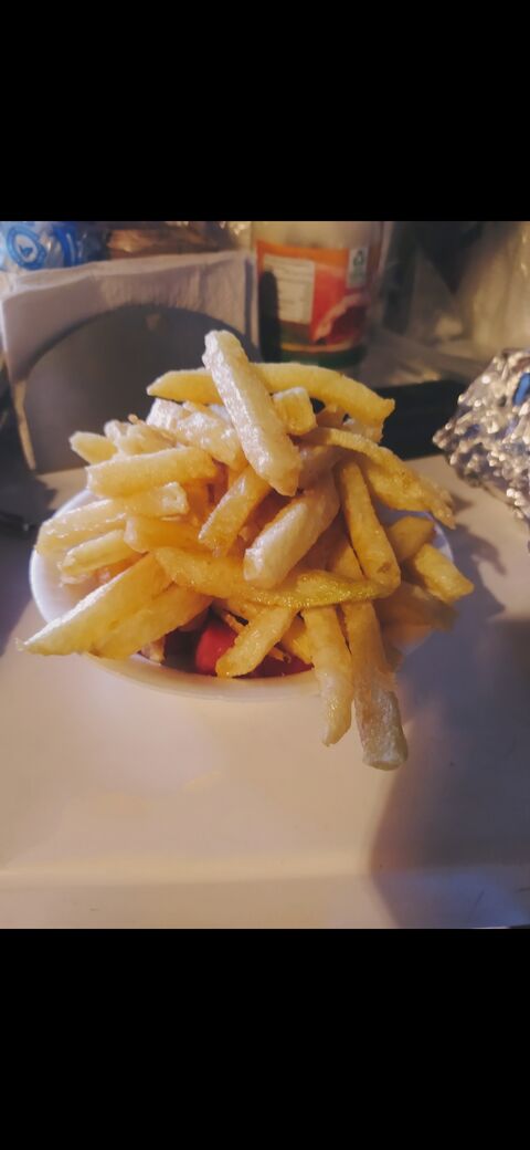 Hamburguesas y Hot Dogs KIRA image 4