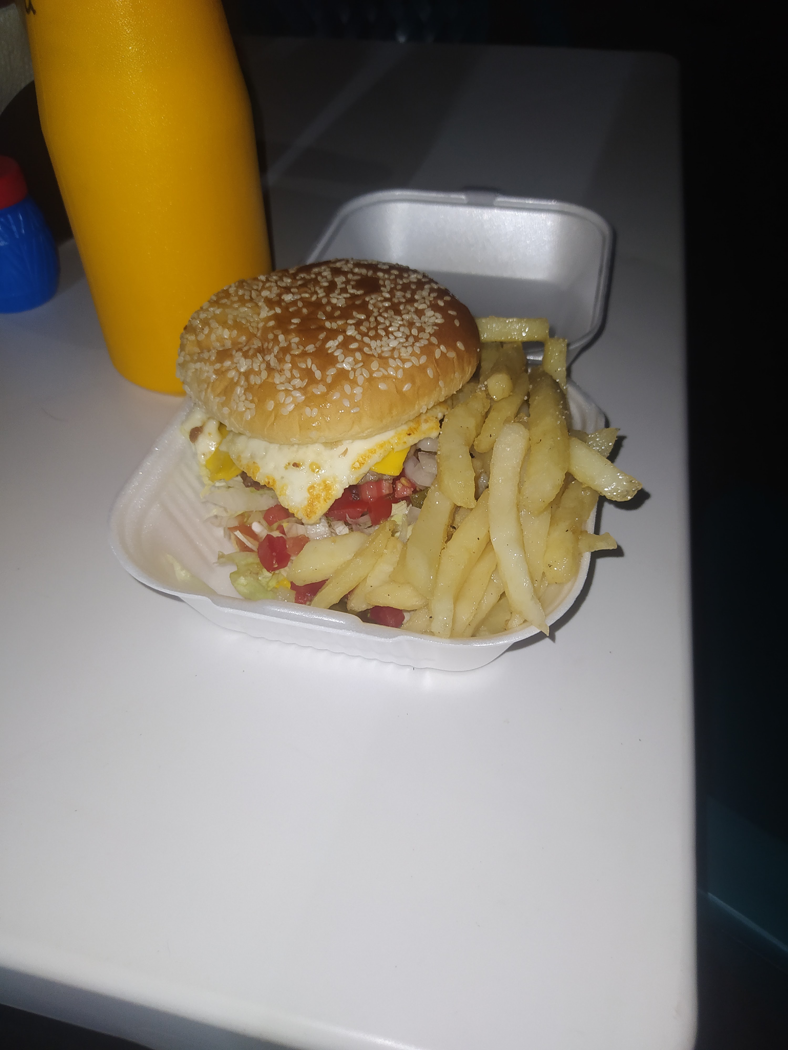 Hamburguesas y Hot Dogs KIRA image 6