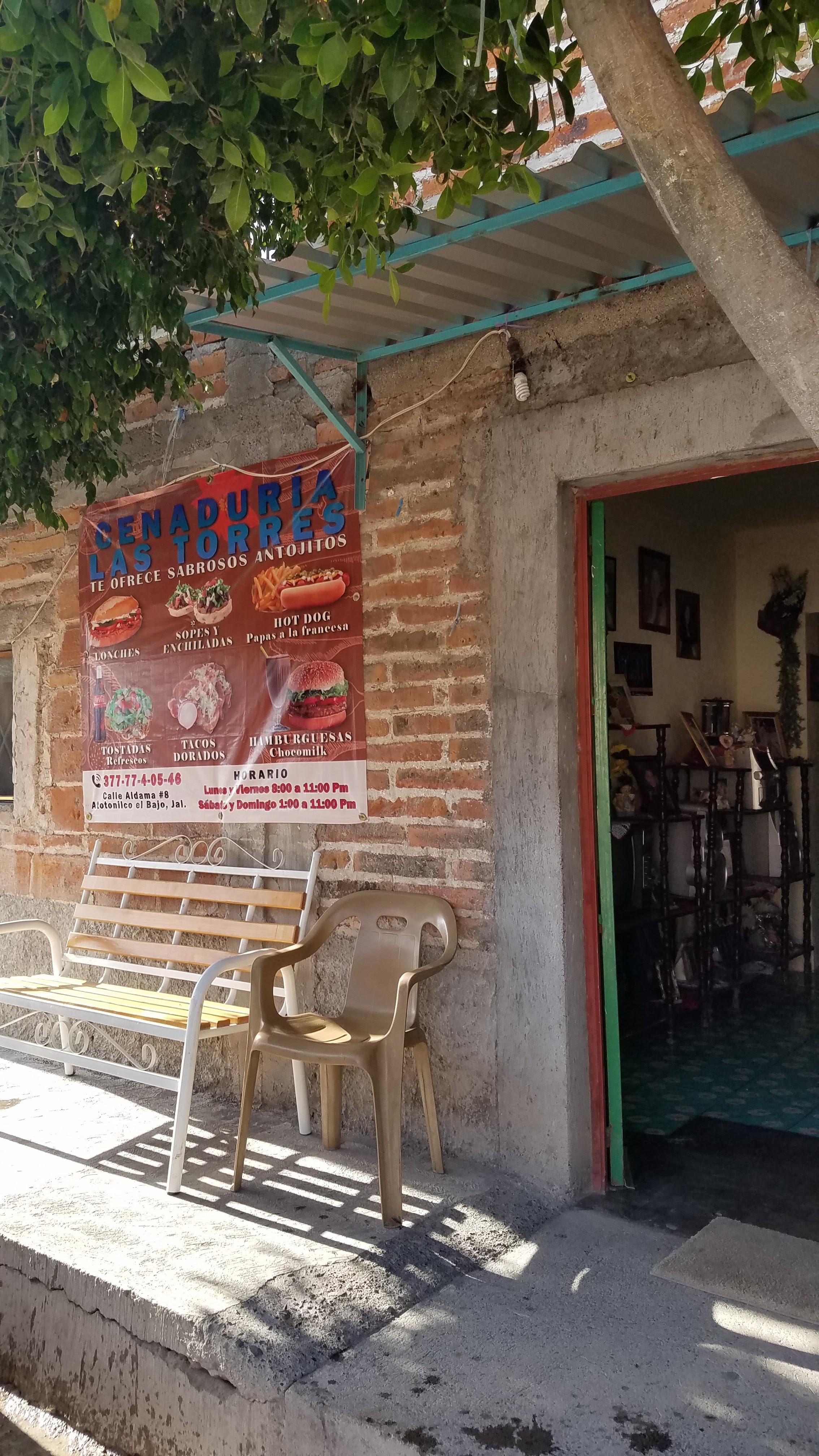 Cenaduria Las Torres image 3