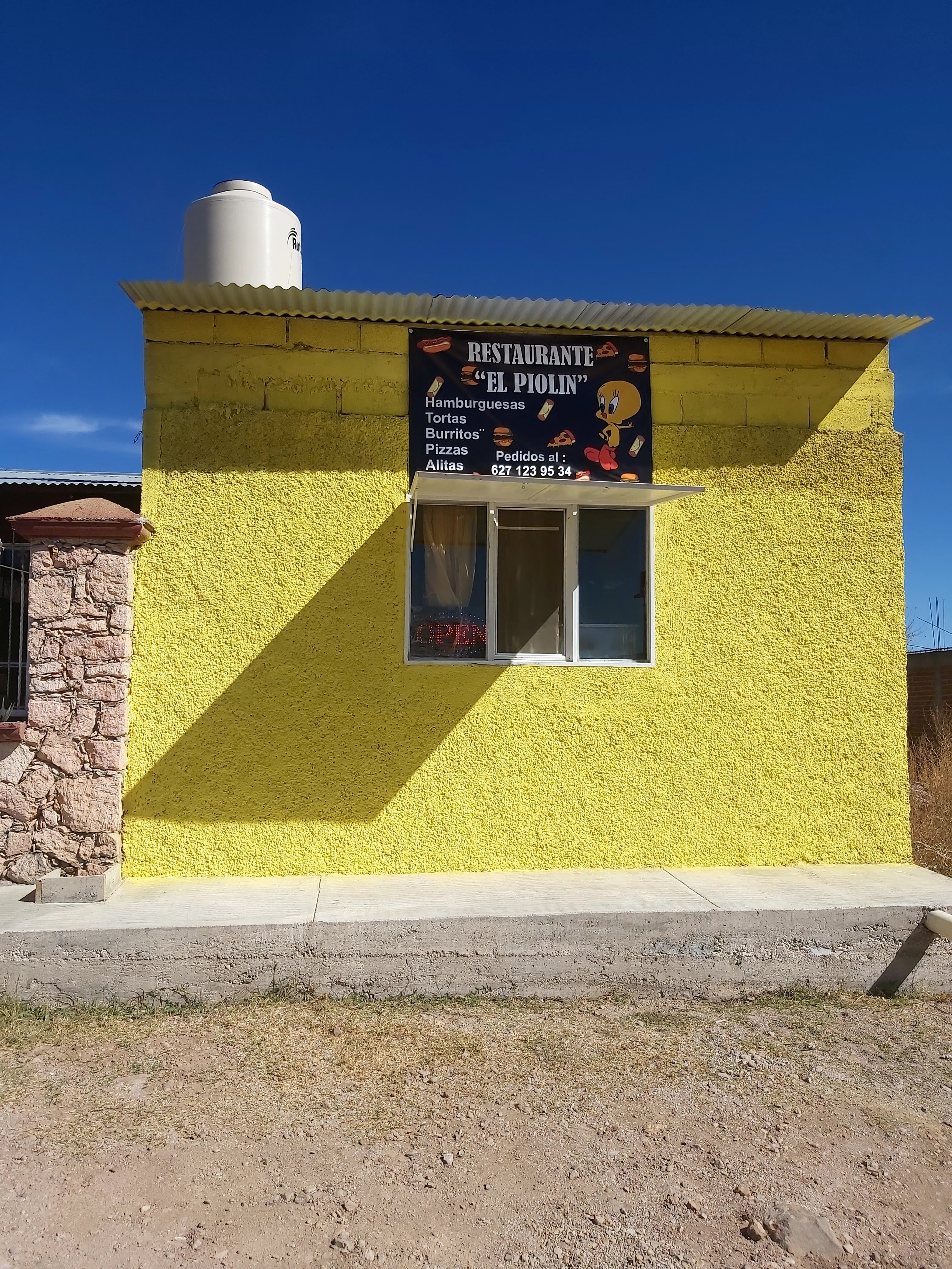 Hamburguesas El Piolin image 4