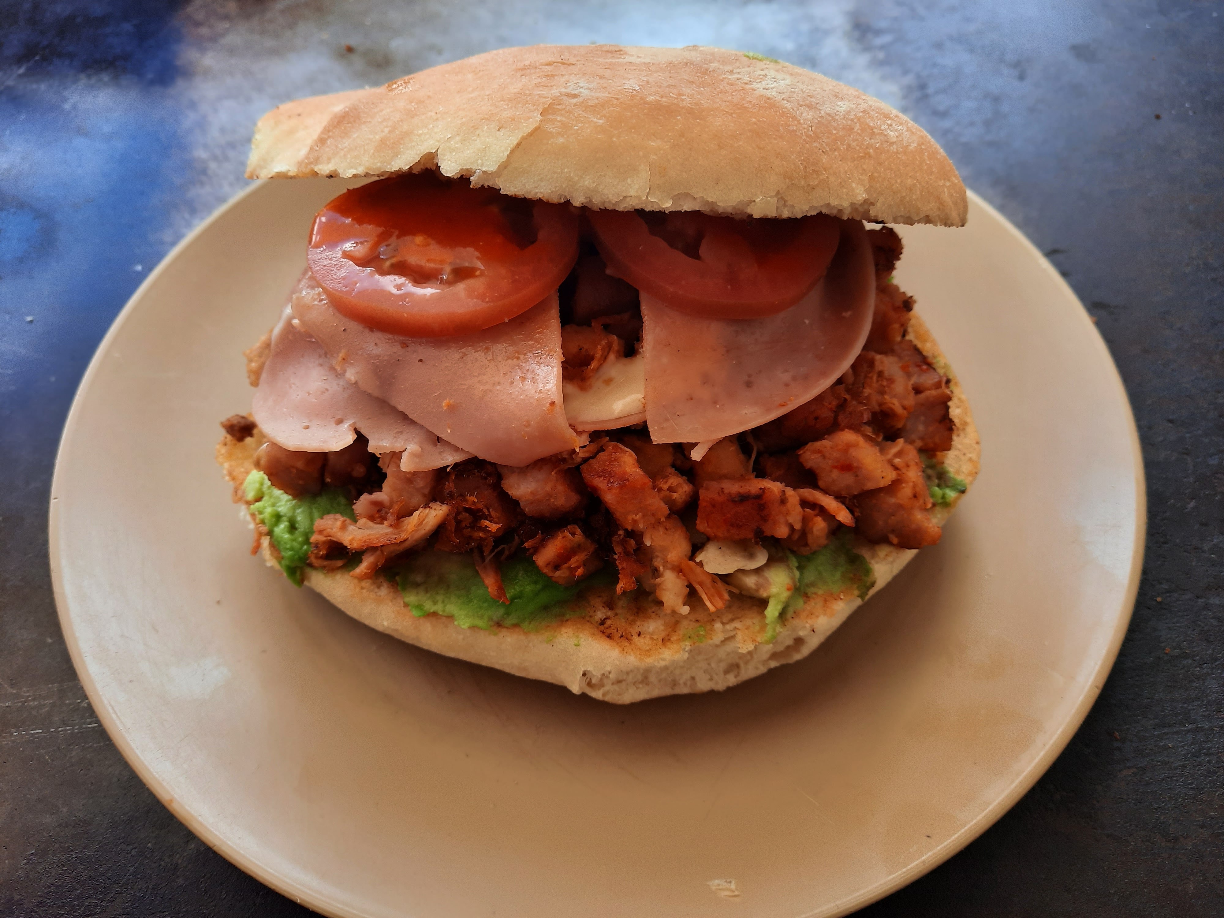 Tortas Y Burritos Neto image 8