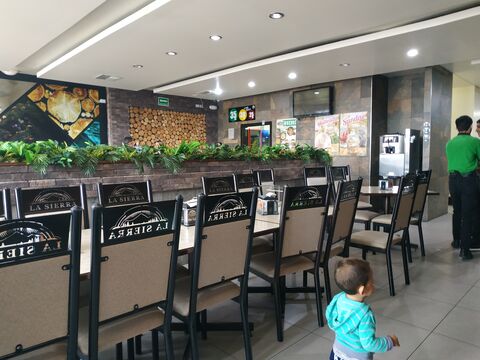 Pizzeria La Sierra image 8