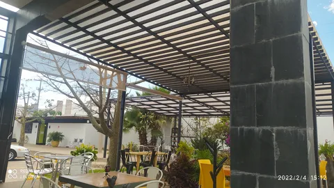 EL QUATRO image 6