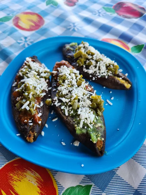 Tlacoyos y quesadillas,tacos de guisado “EL PINO” image 8