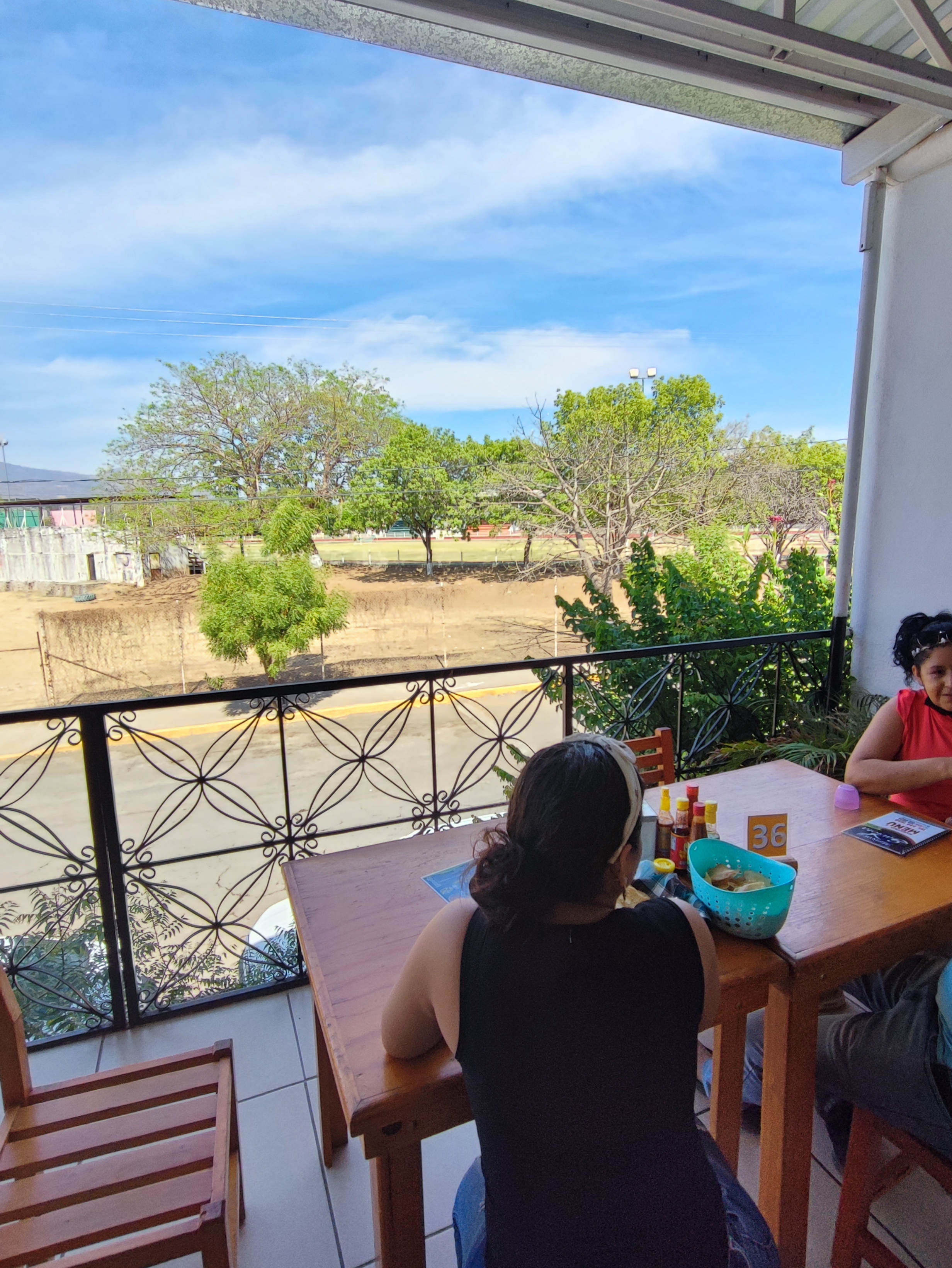 Mariscos La Gaviota image 1