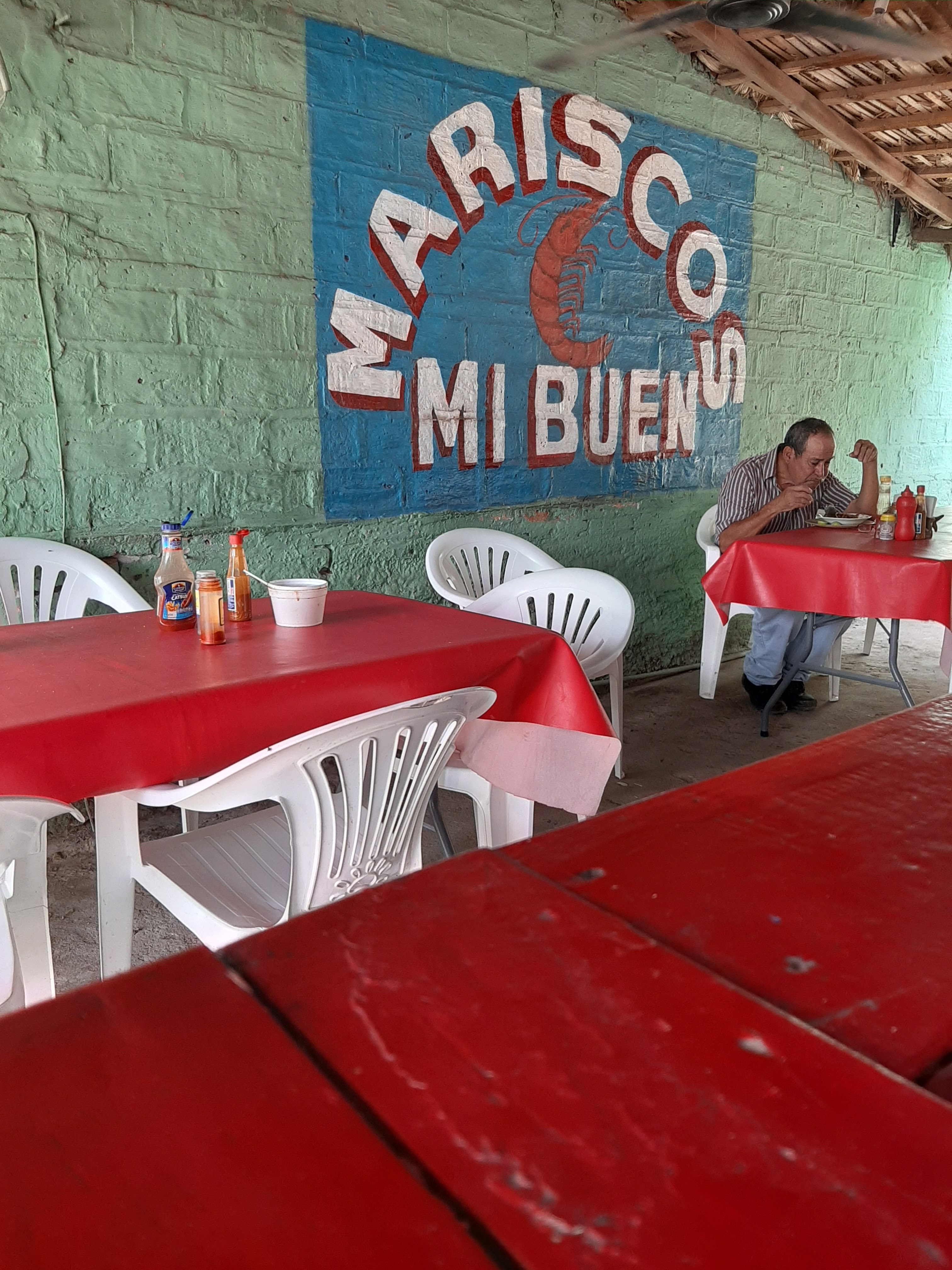 Mariscos Mi Buen image 2