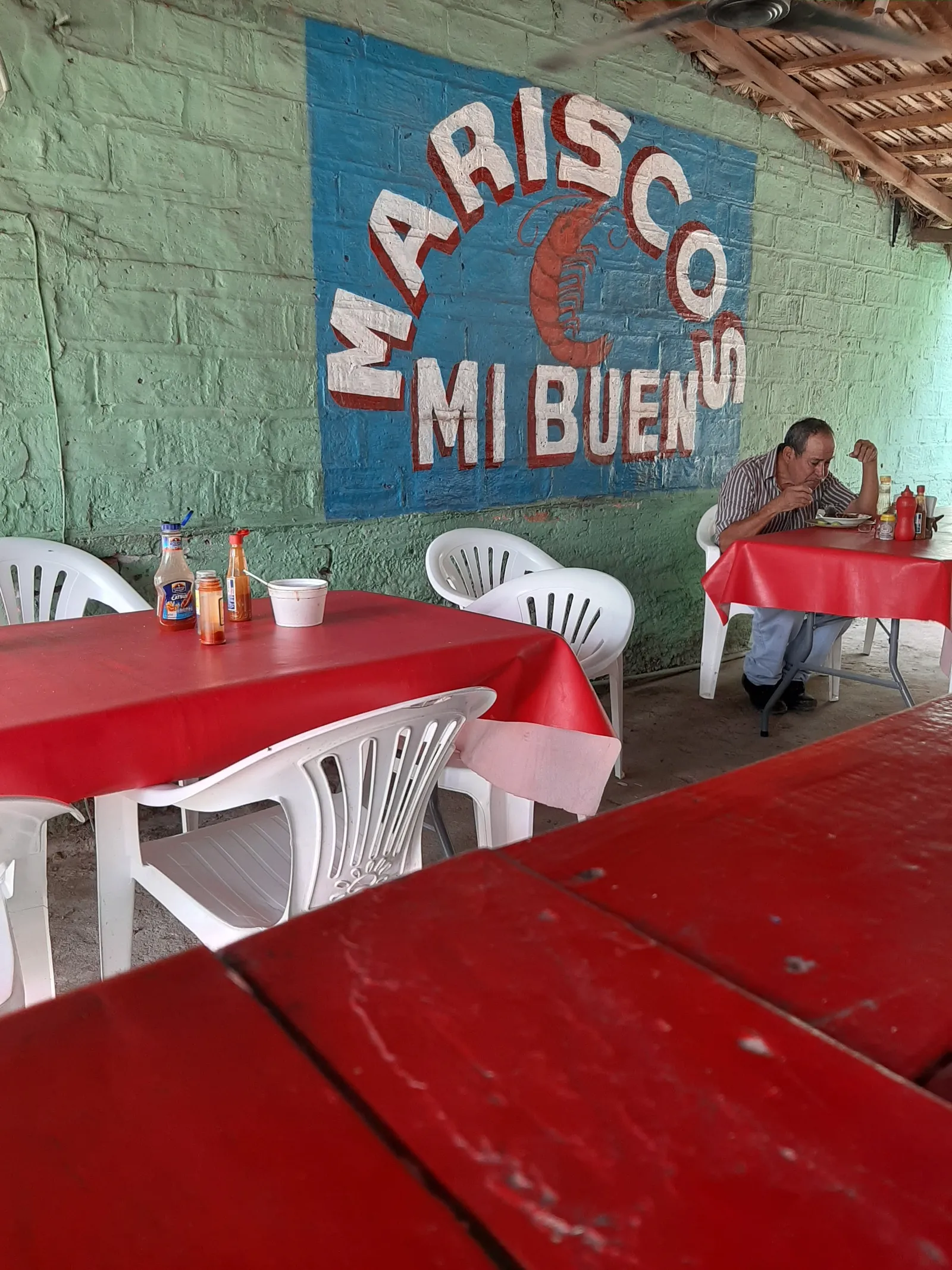 Mariscos Mi Buen image 2