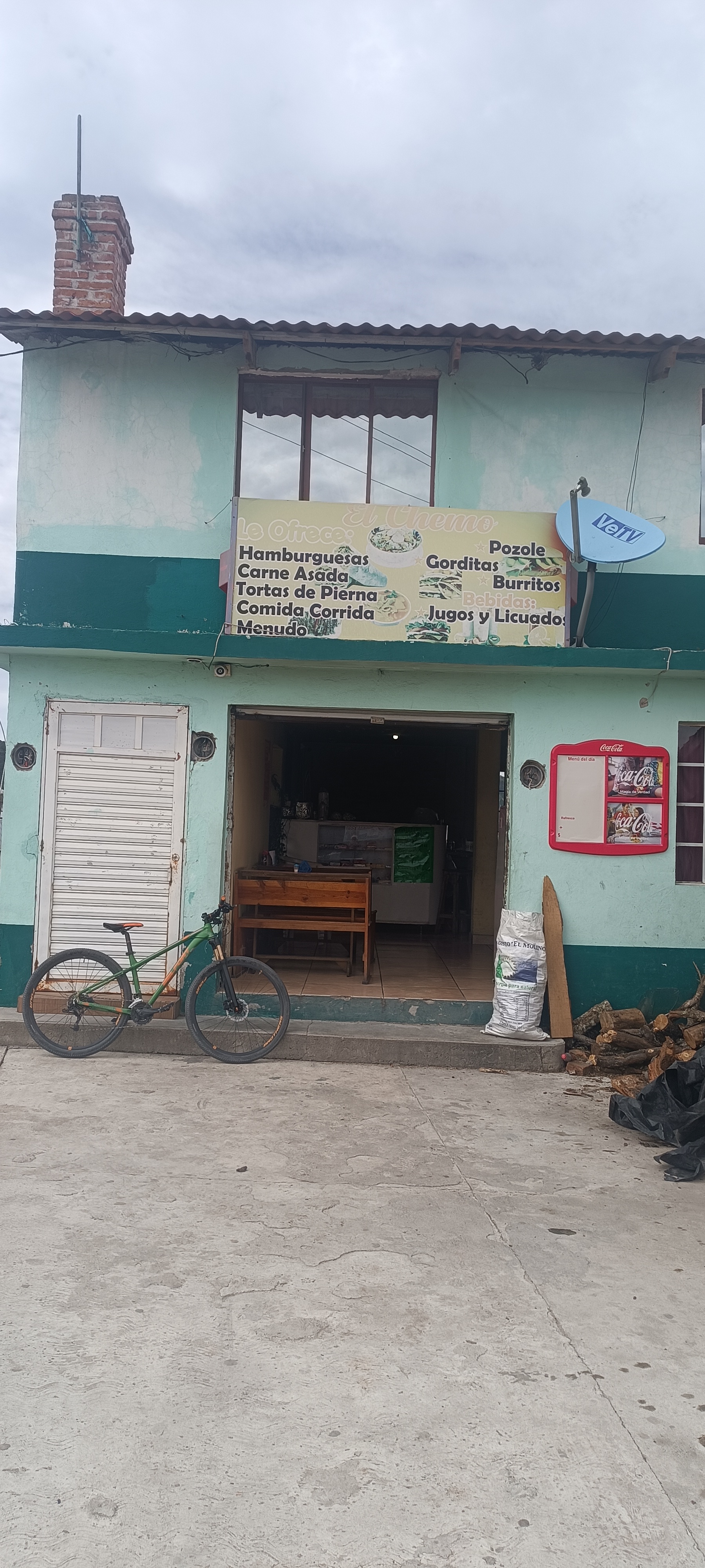 Restaurant Típico "Chemo" image 1