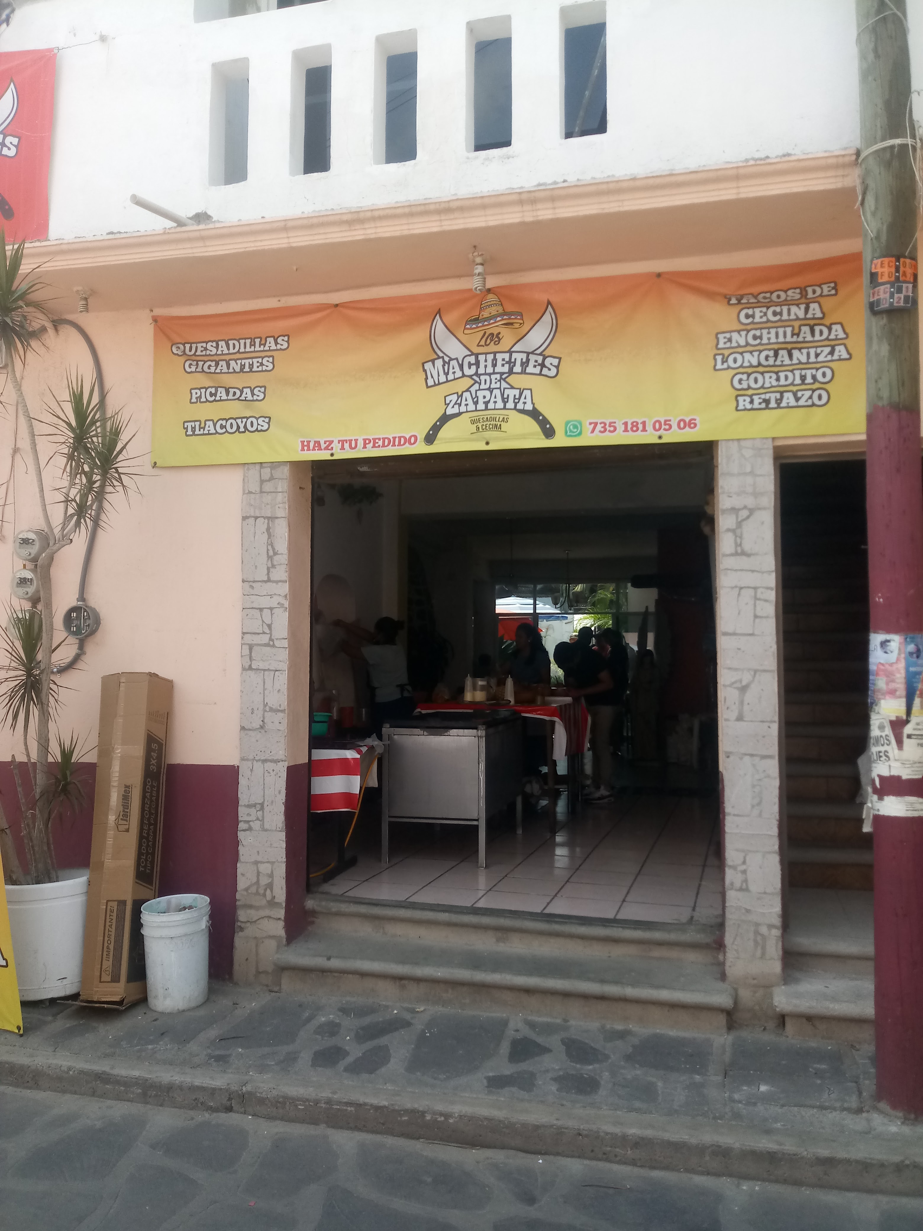 Los Machetes de Zapata image 9