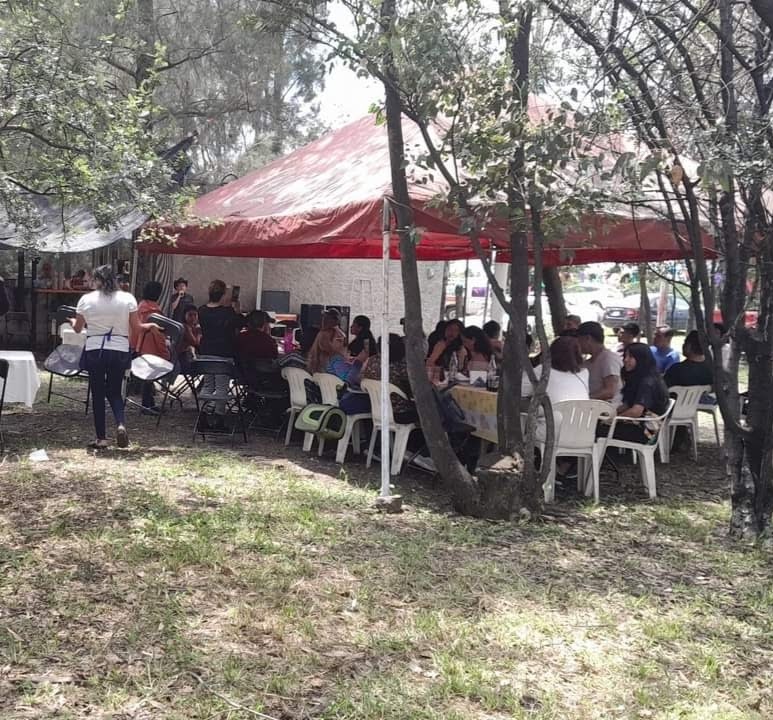 Restaurante Barbacoa EL ONCE antojitos, karaoke 🎤 amplio estacionamiento. image 7