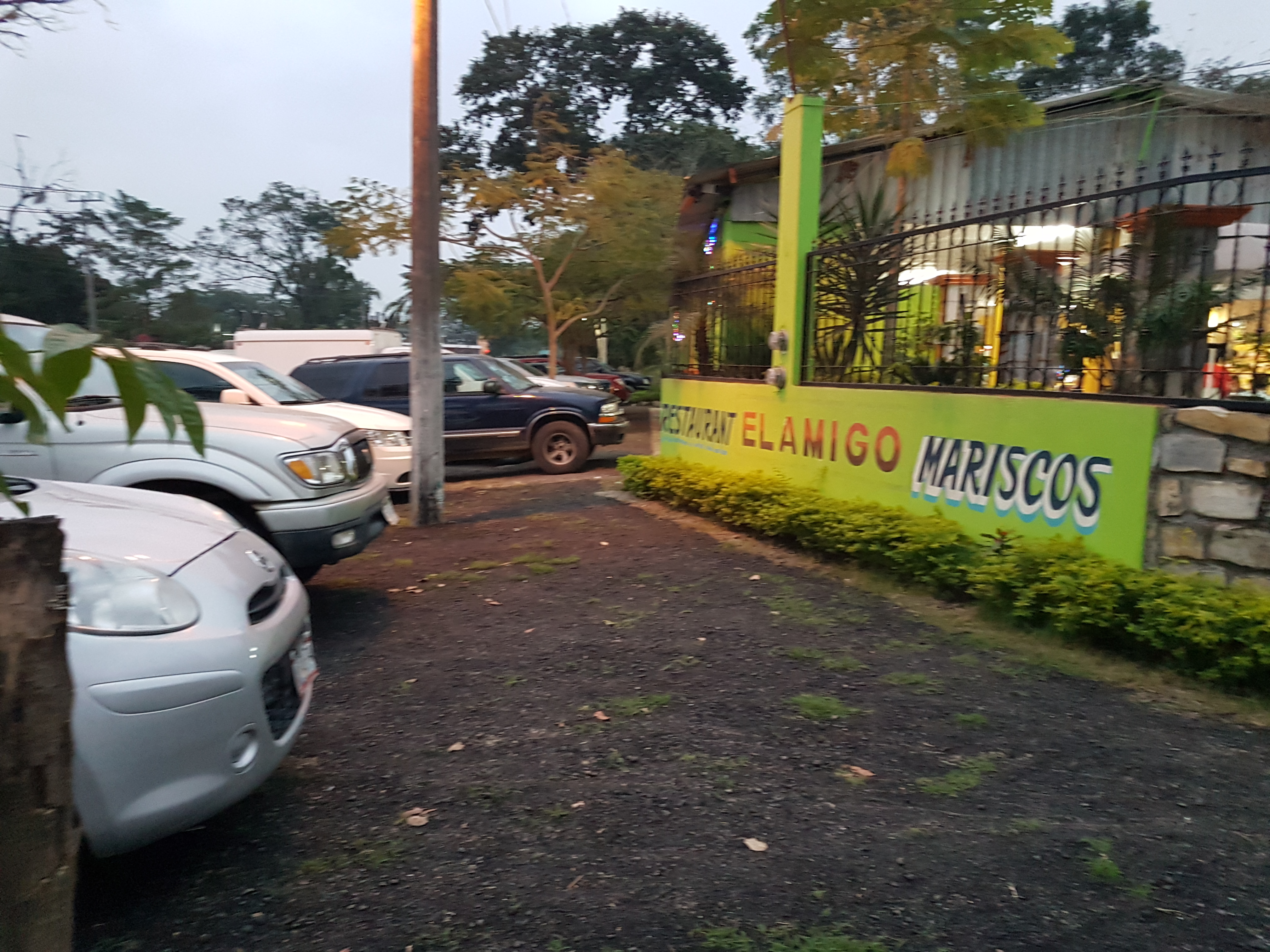 Restaurante de Mariscos El Amigo image 6