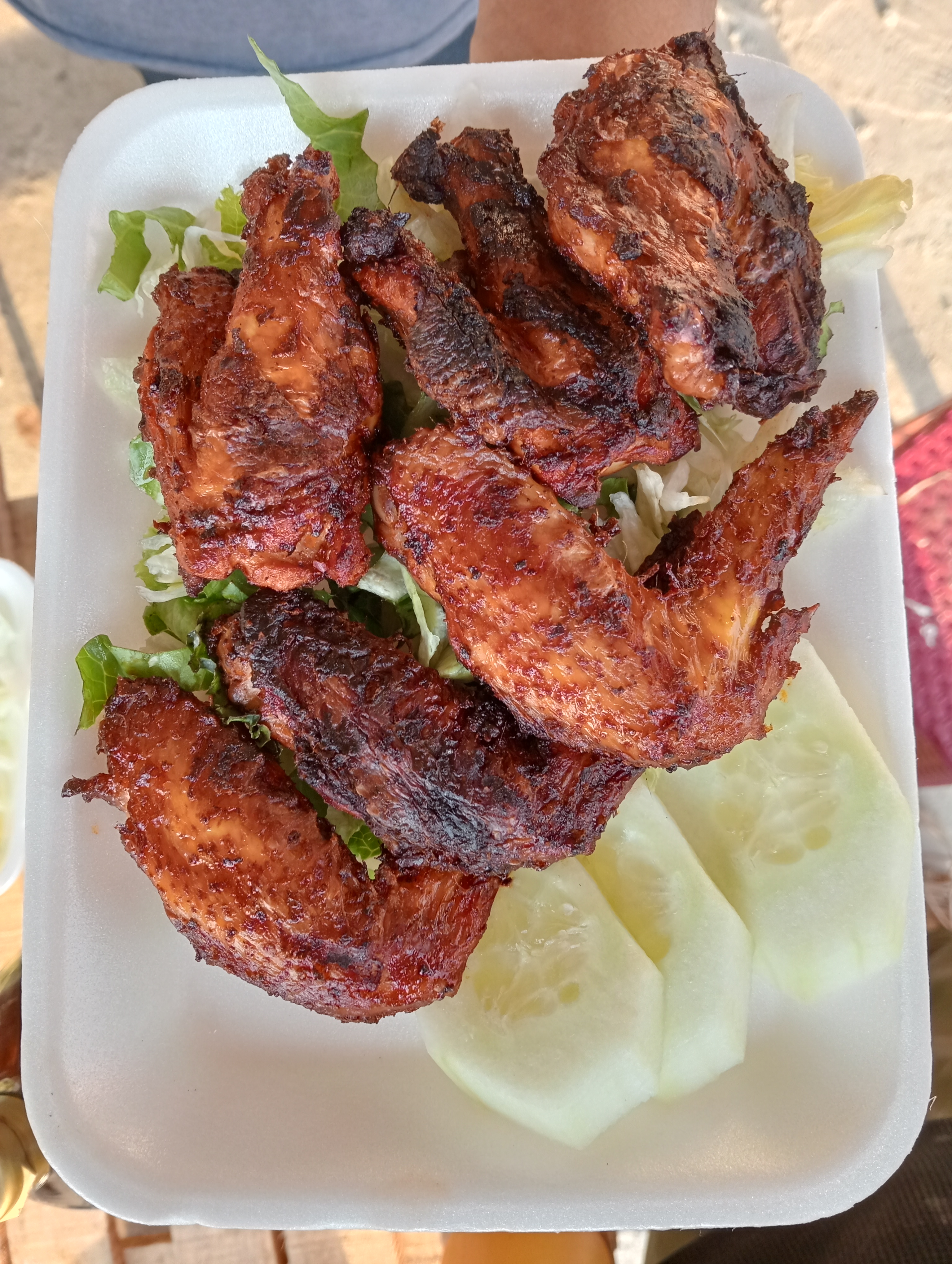 Alitas al carbón chalis image 1