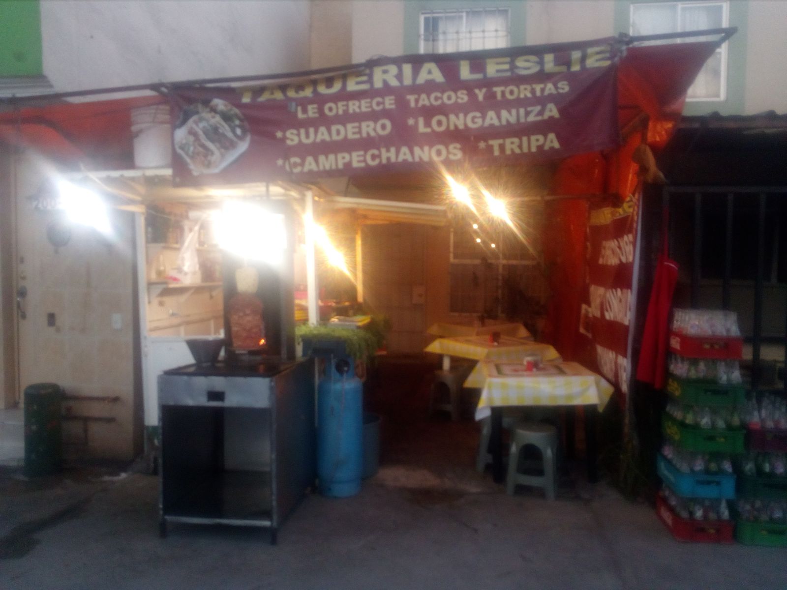 Taqueria leslie image 2