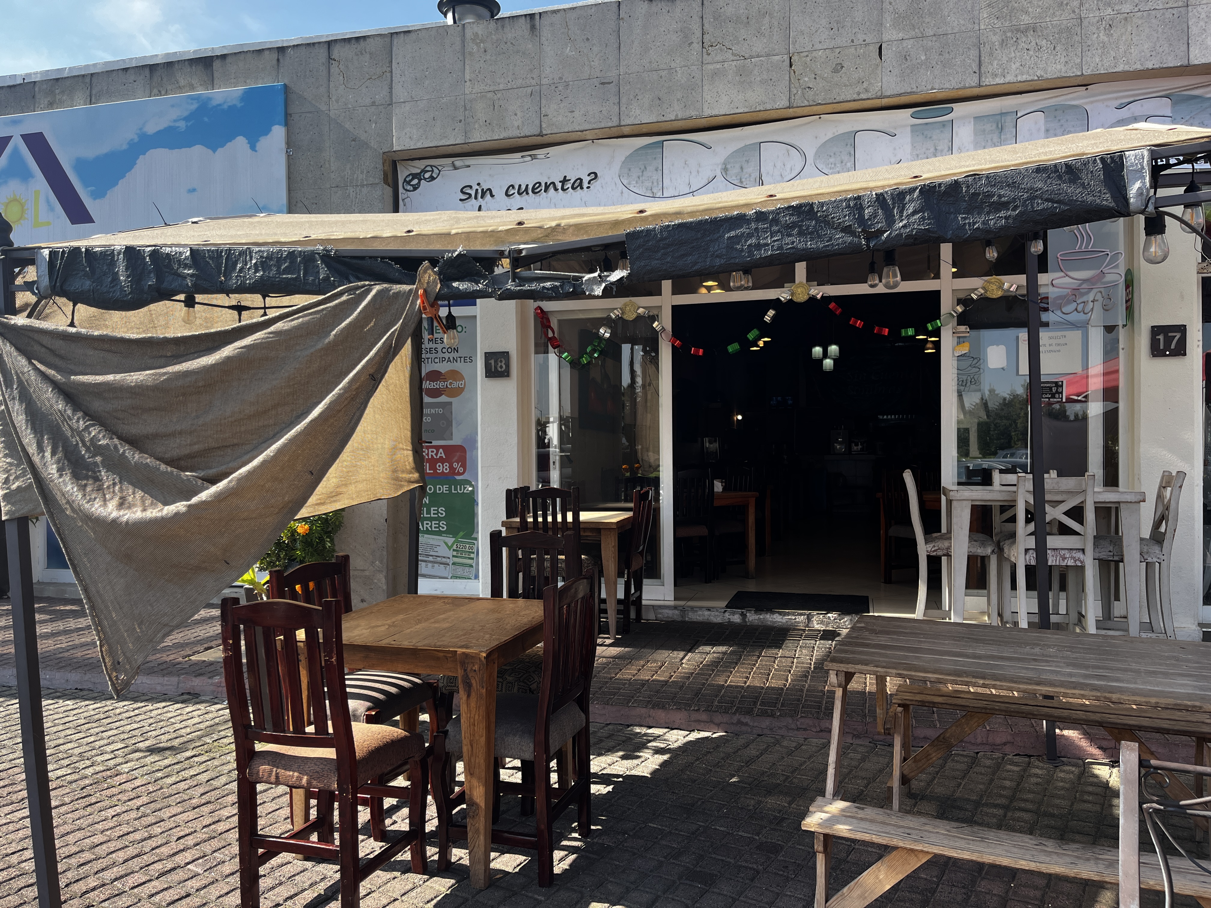 Sin Cuenta? Sombras image 1