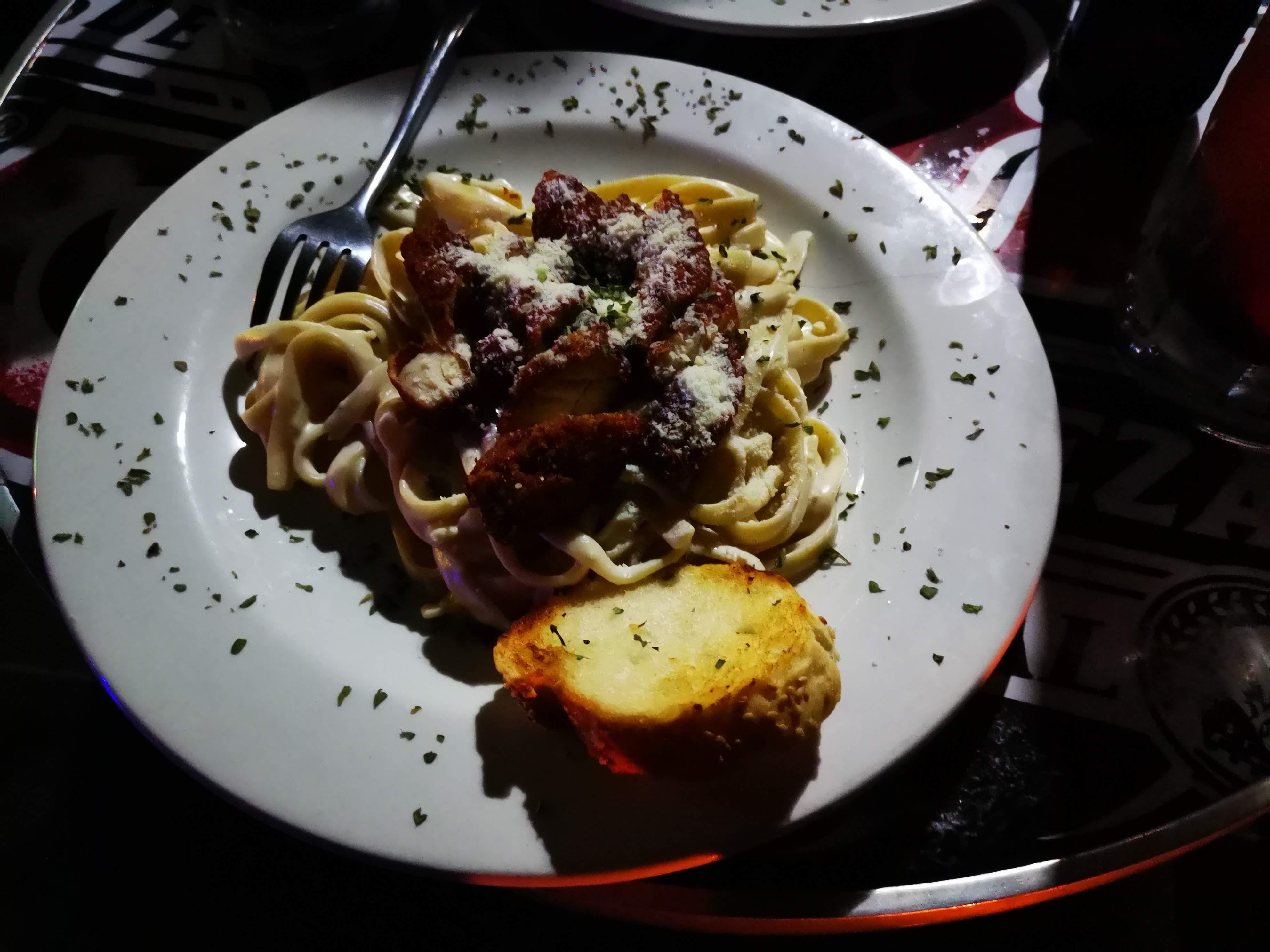 Luca Bar | Caucel image 2