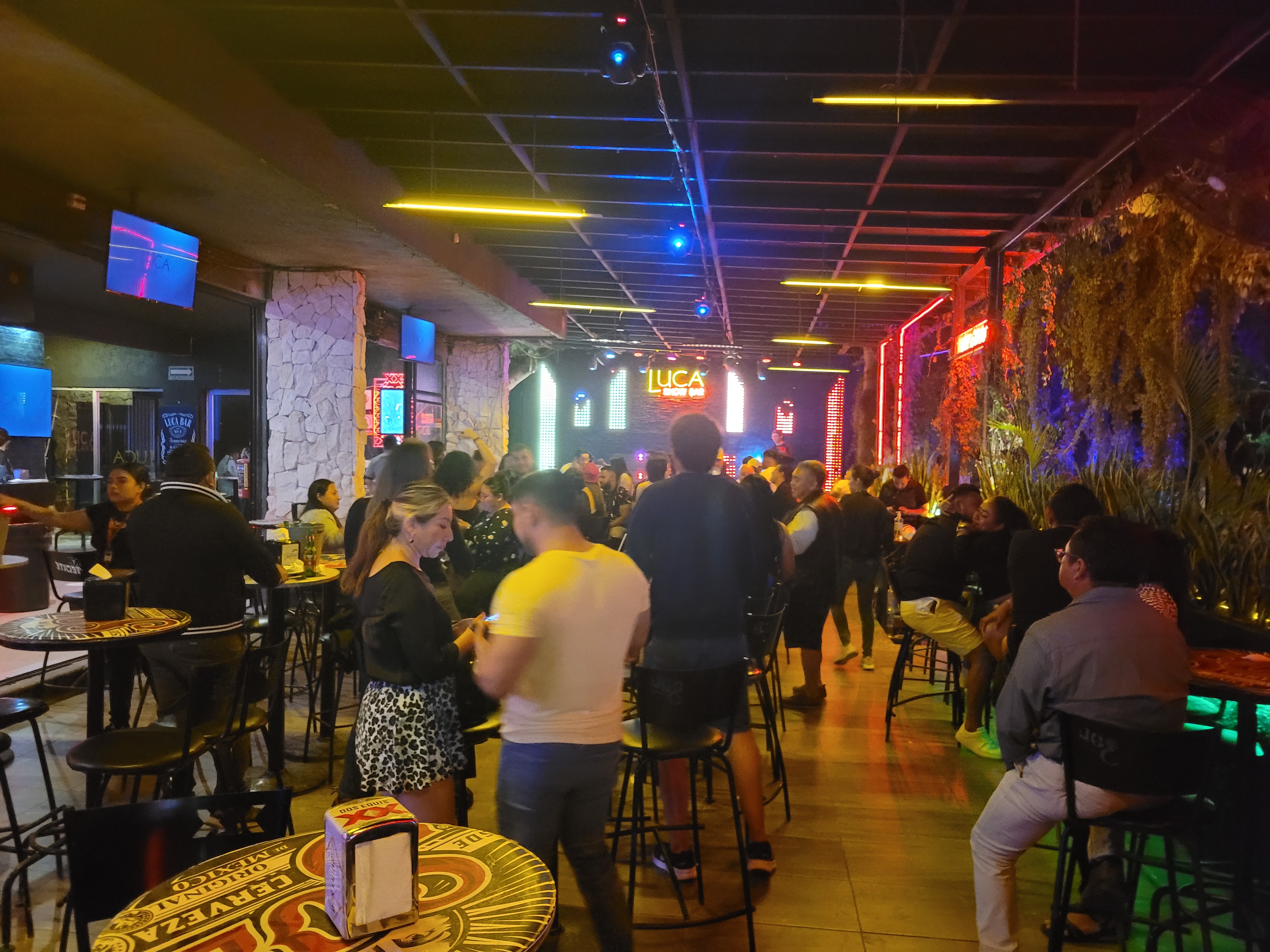 Luca Bar | Caucel image 3