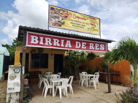 "El Compadre" Tacos DE BIRRIA DE RES.. image 1