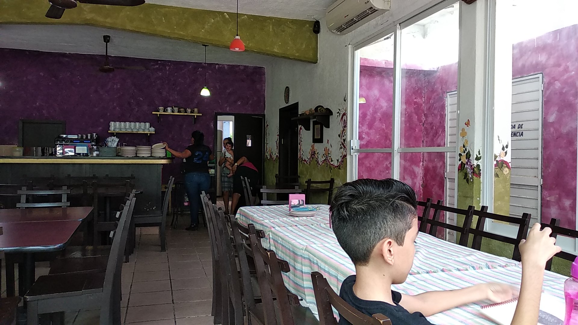 Pizzeria y Cafeteria Benedettos image 2