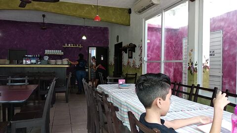 Pizzeria y Cafeteria Benedettos image 2