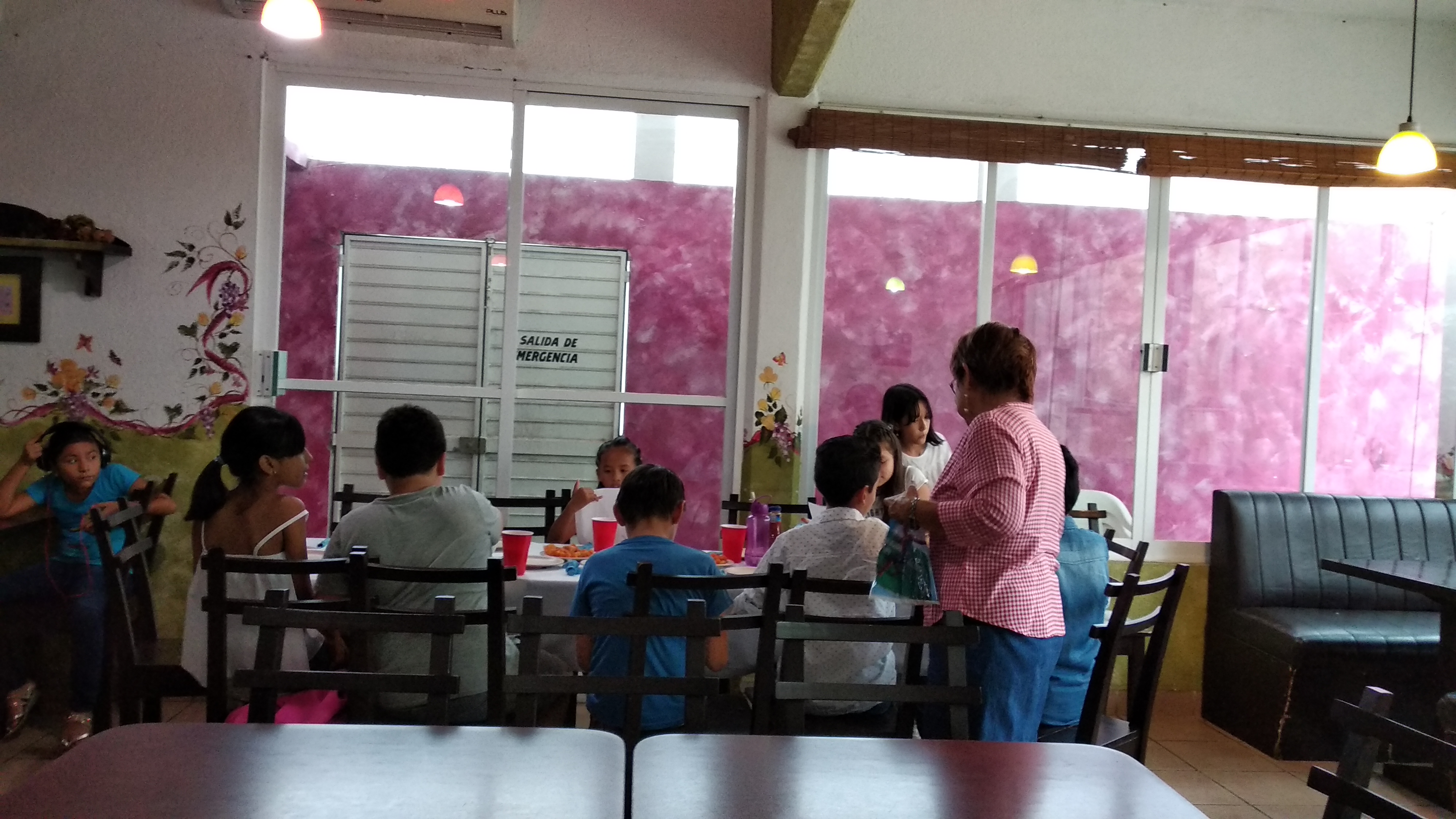 Pizzeria y Cafeteria Benedettos image 3