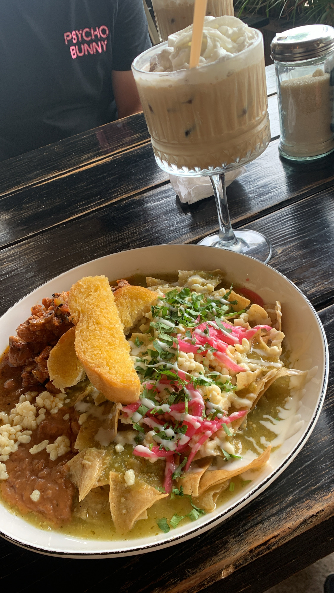 Lalola’s Restaurante Bar image 3