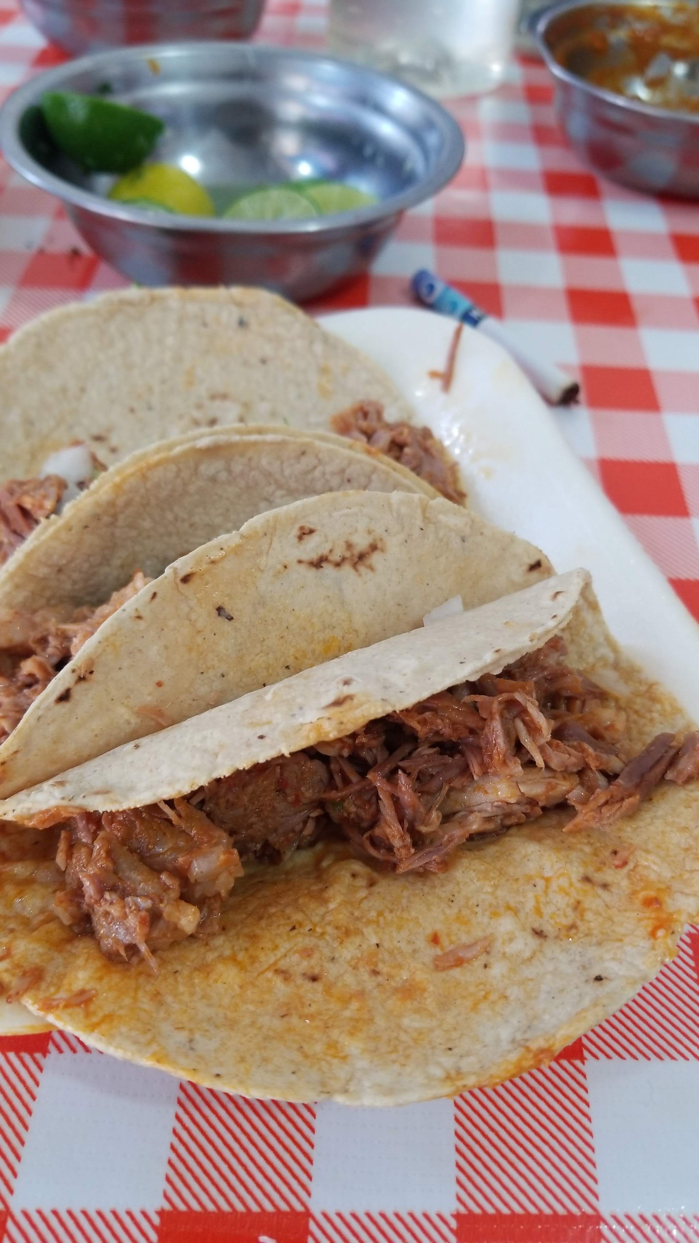 Tacos de birria las güeras image 1
