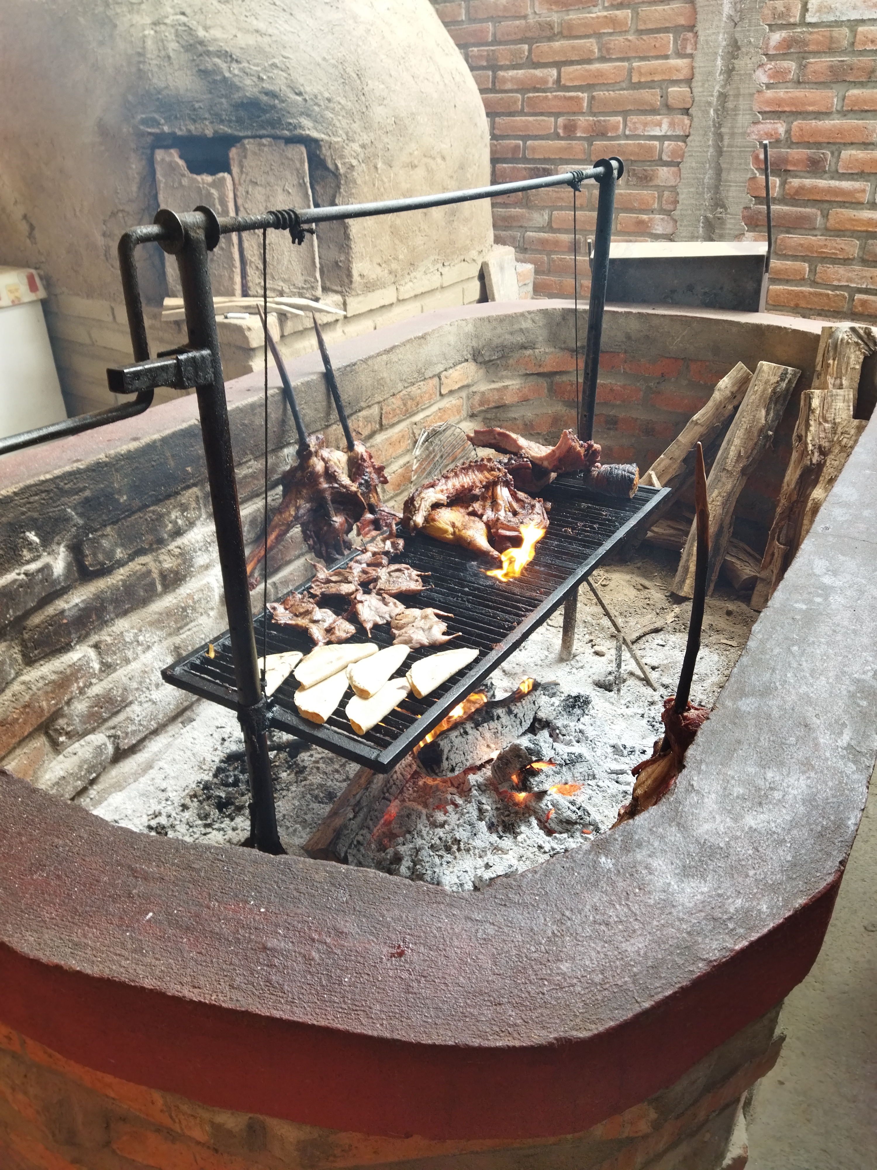 El Cordero Güero restaurant. image 4