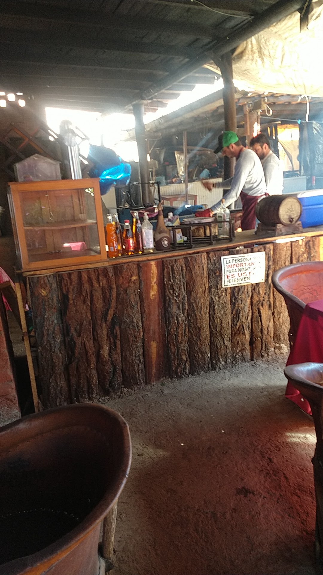 El Cordero Güero restaurant. image 7