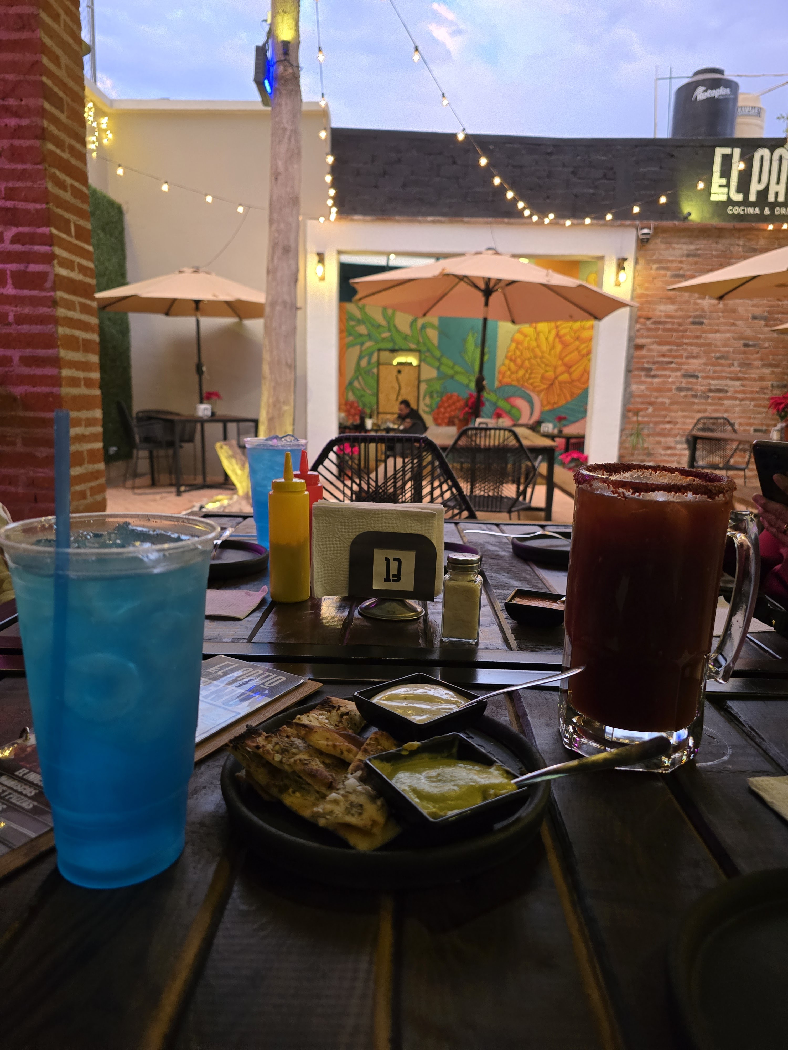 El patio cocina & drinks. Zapotiltic. image 5