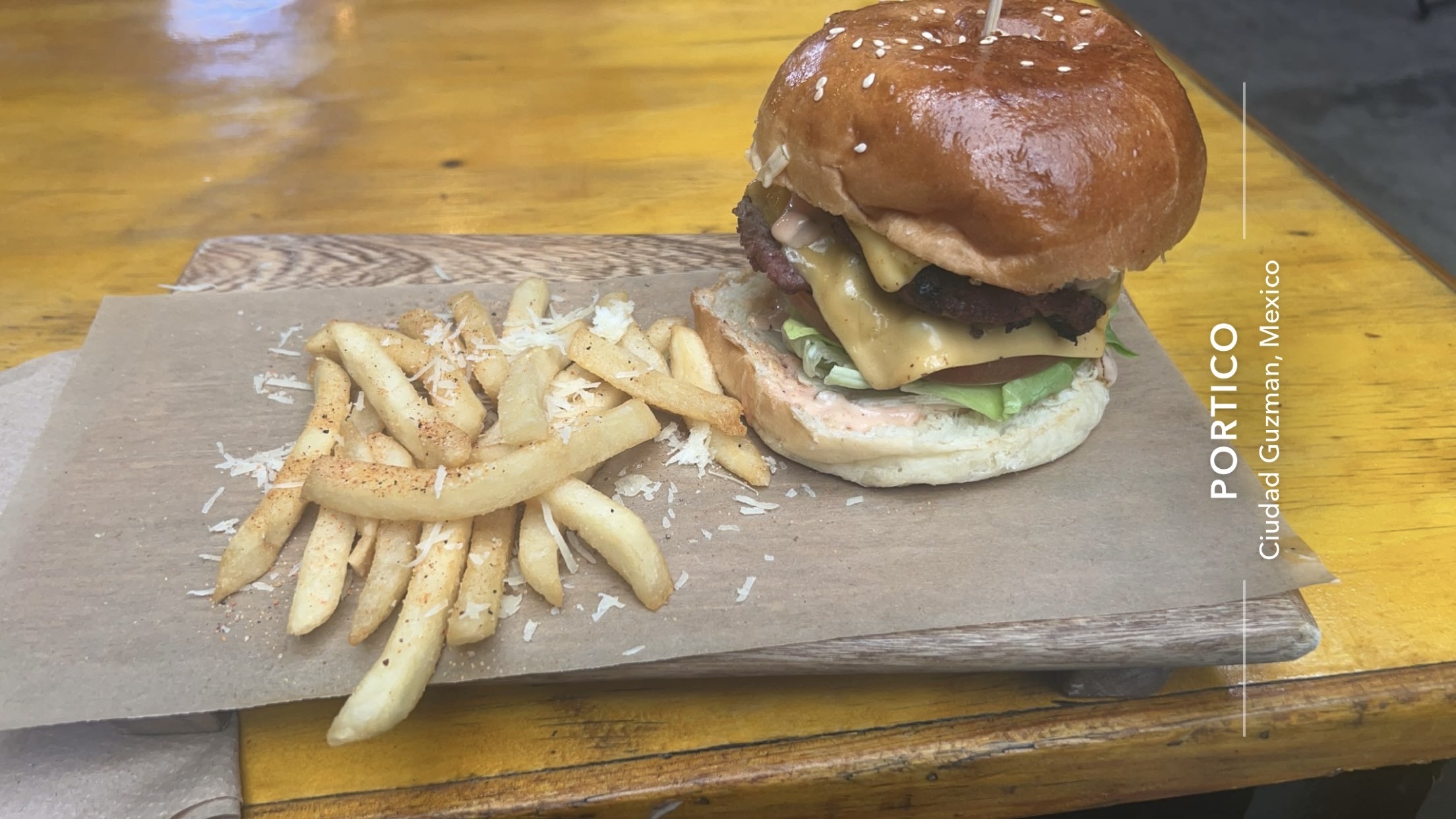 Pórtico, Burgers & Alcoholes image 3