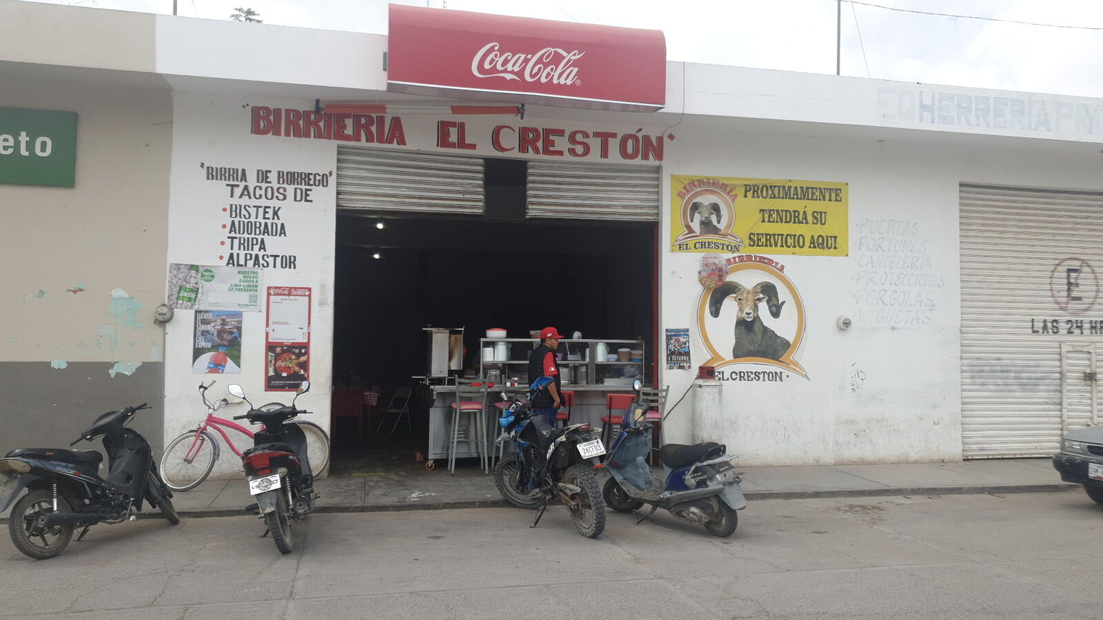 Birrieria el creston image 1