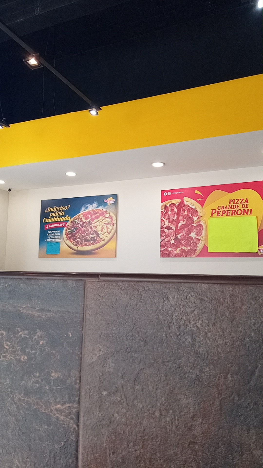 Pizza pepper's image 5