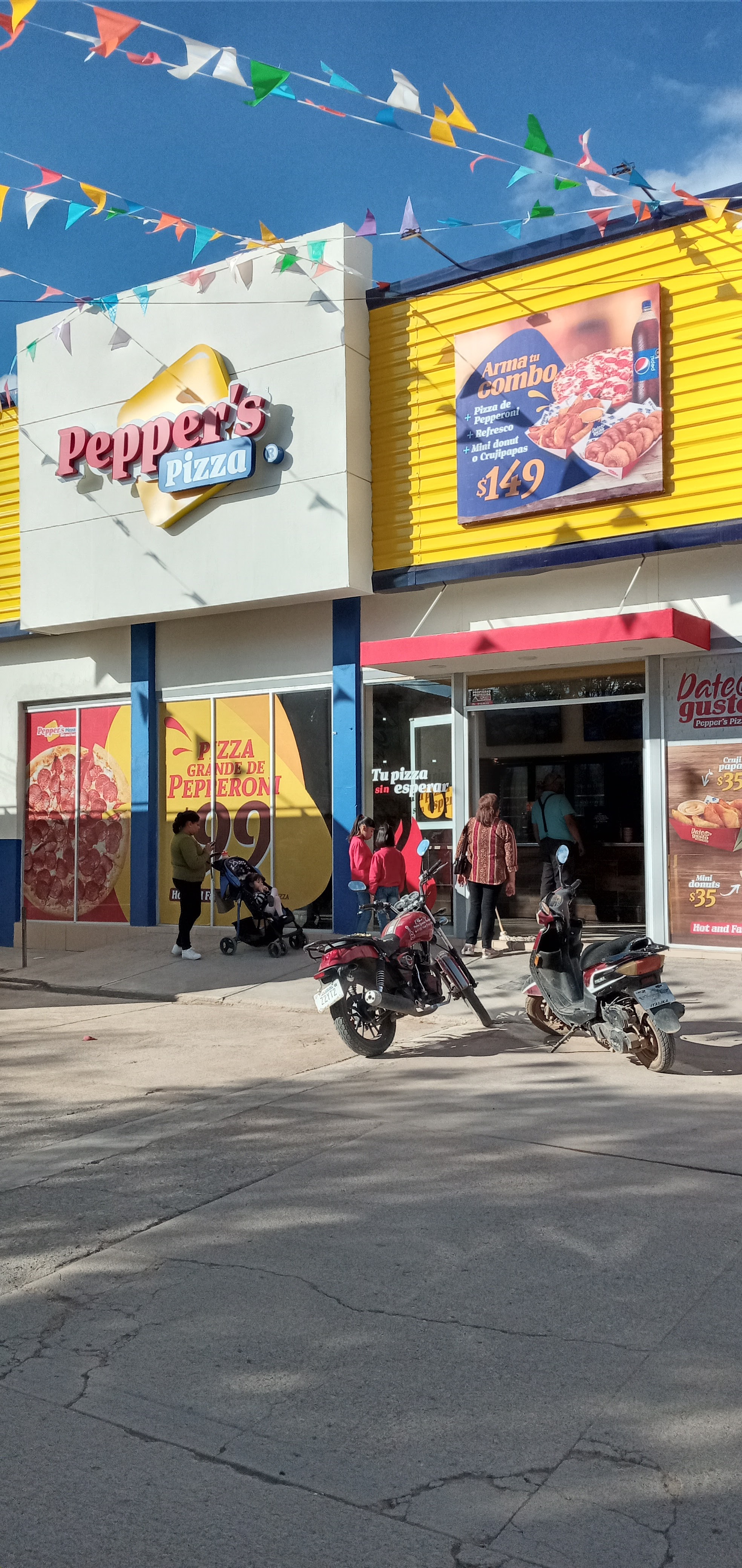 Pizza pepper's image 6